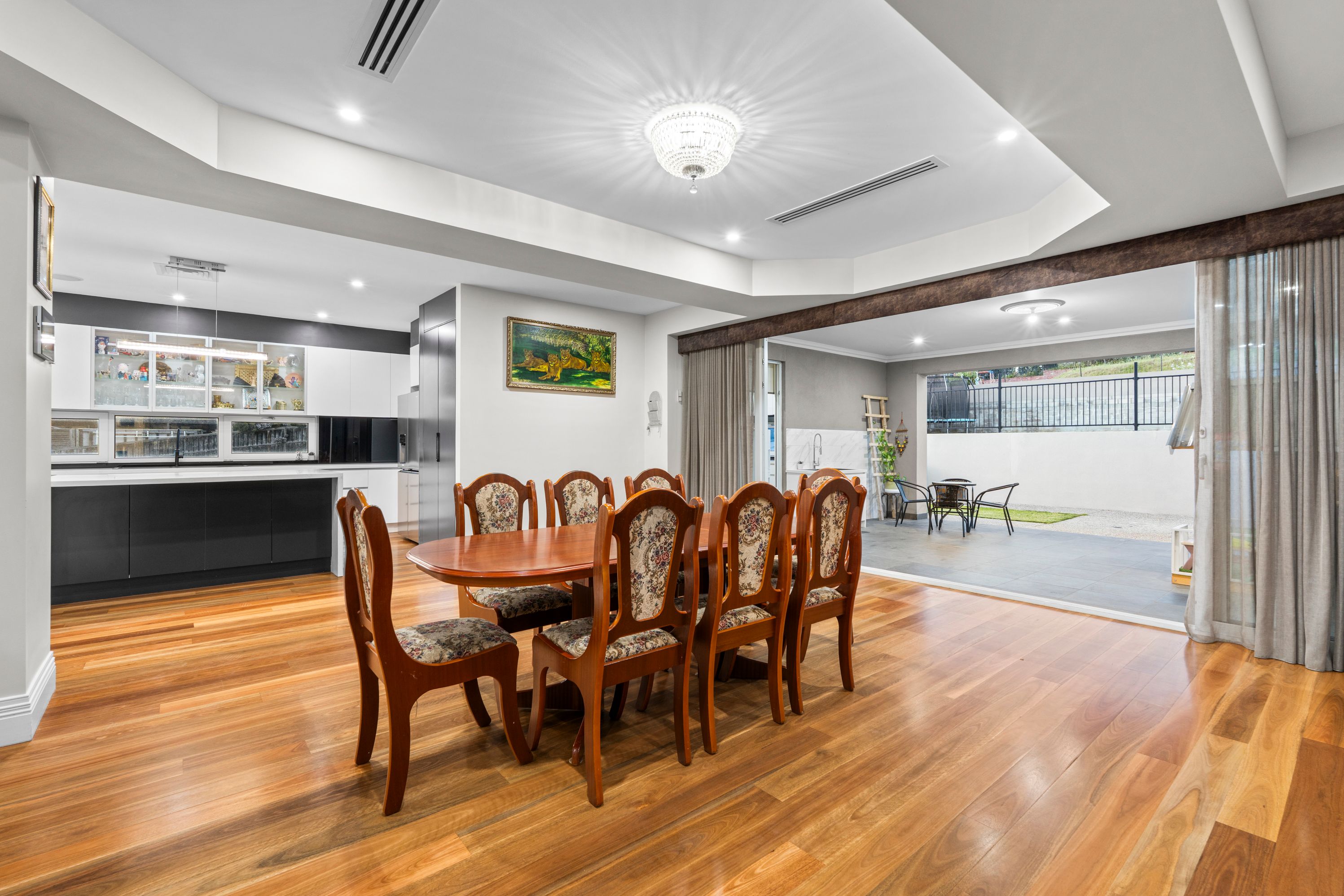 356 Gordons Road, South Morang, VIC 3752