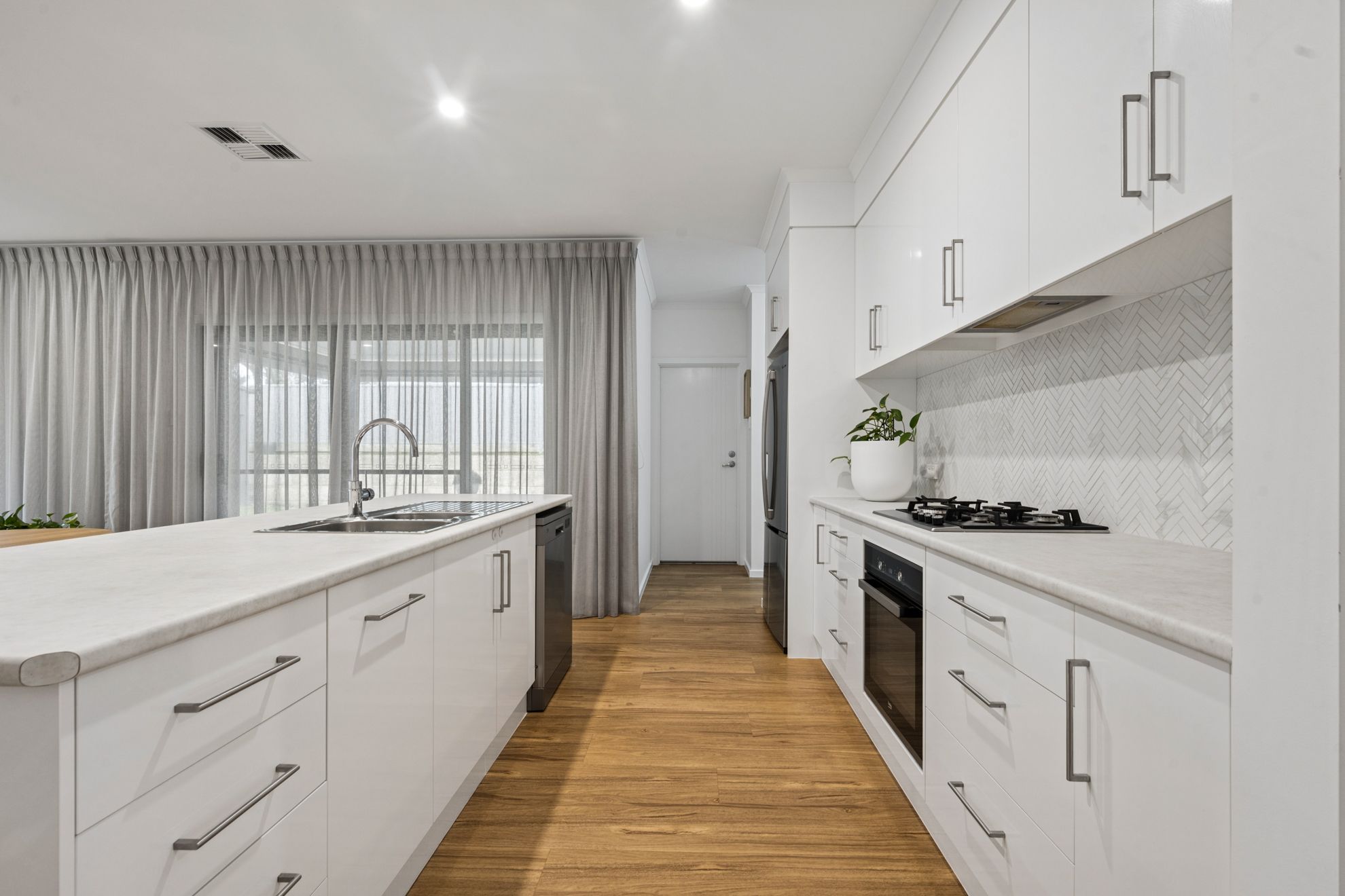 43 St Andrews Drive — photo 7 of 20