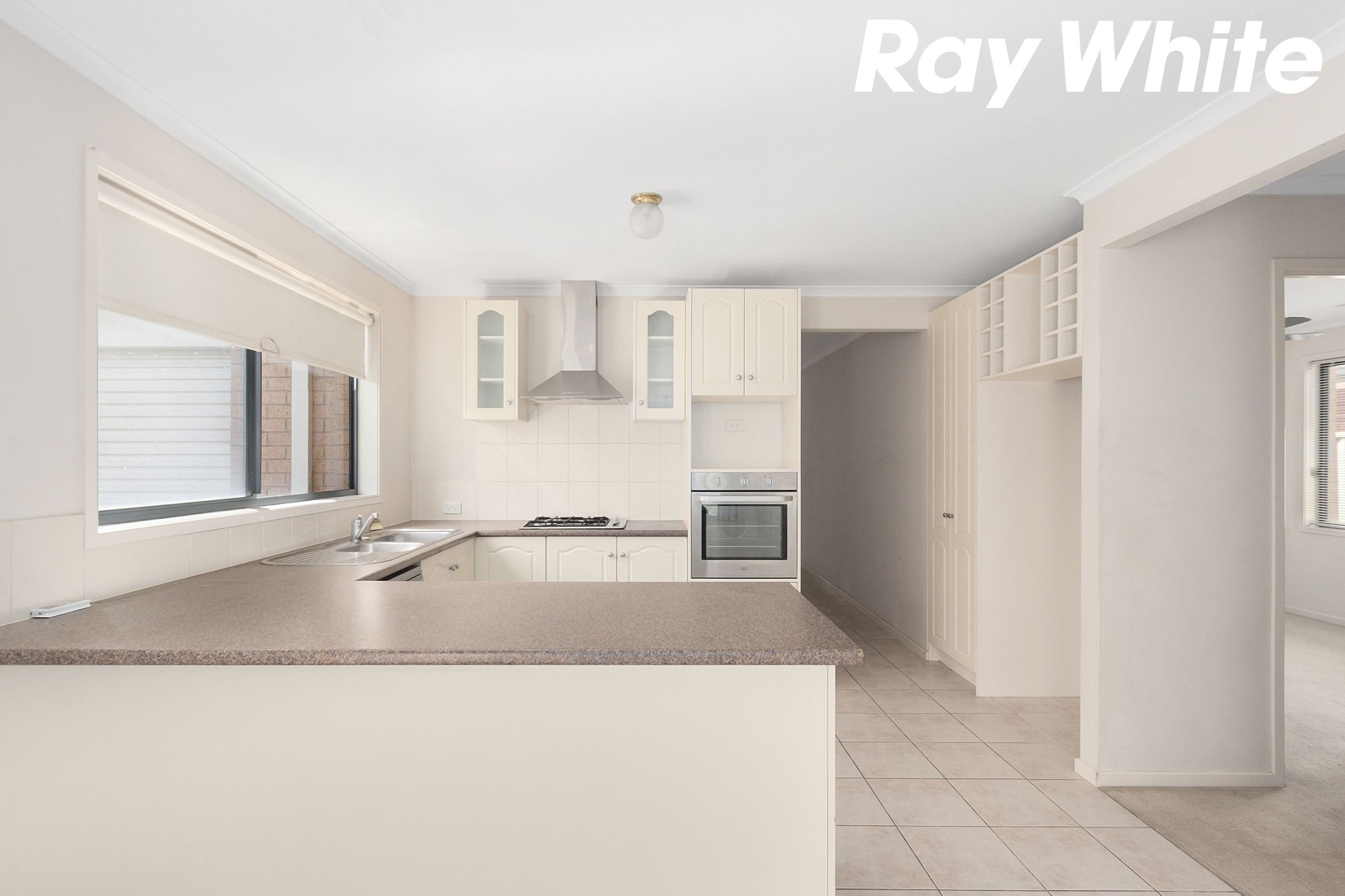81 Oaklands Way, Pakenham, VIC 3810