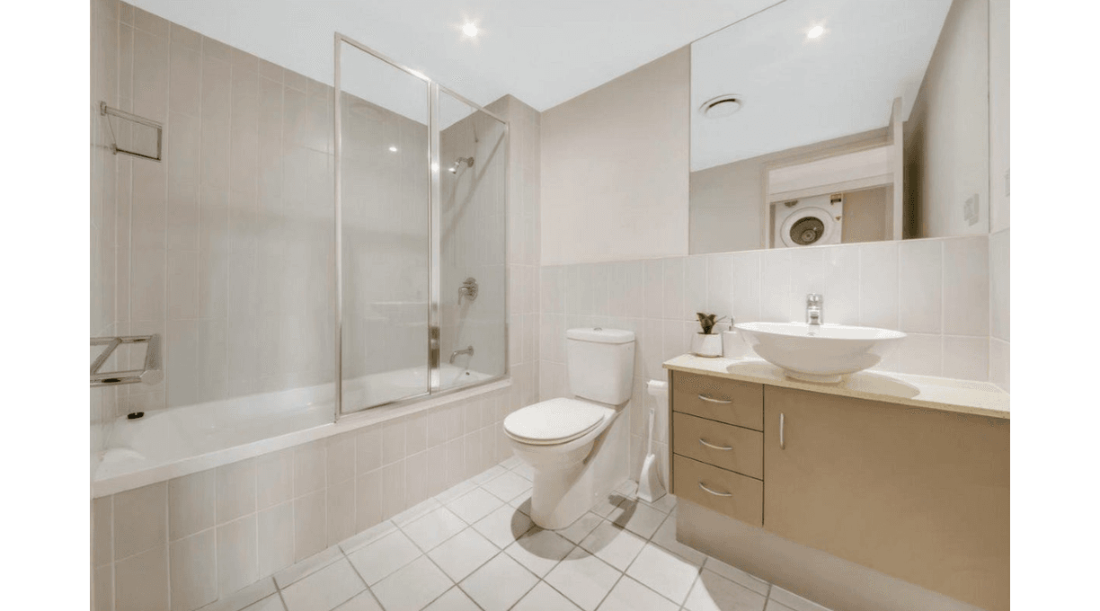 24/22 Barney Street — photo 6 of 10