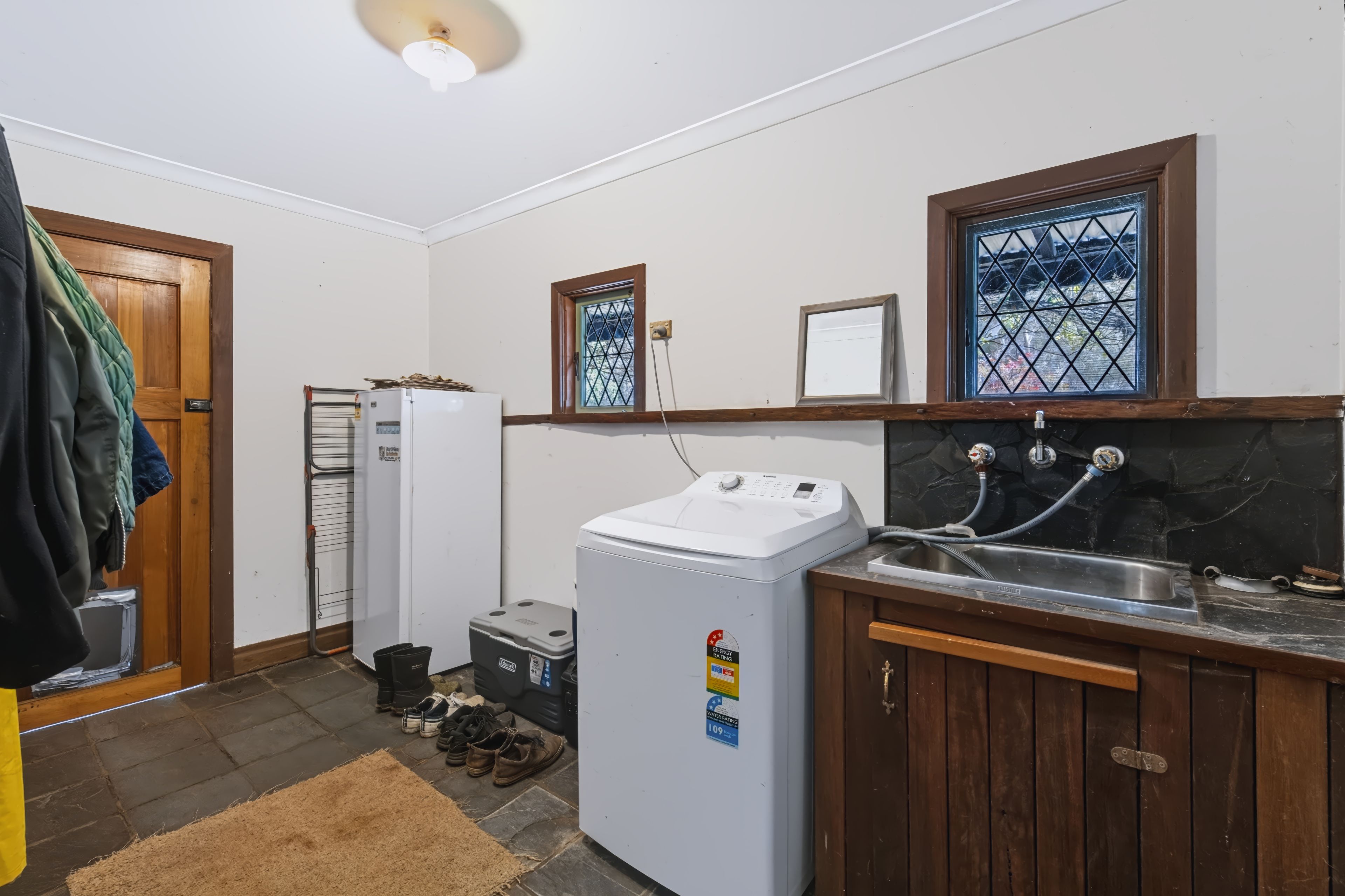 12 Walter Road — photo 14 of 27