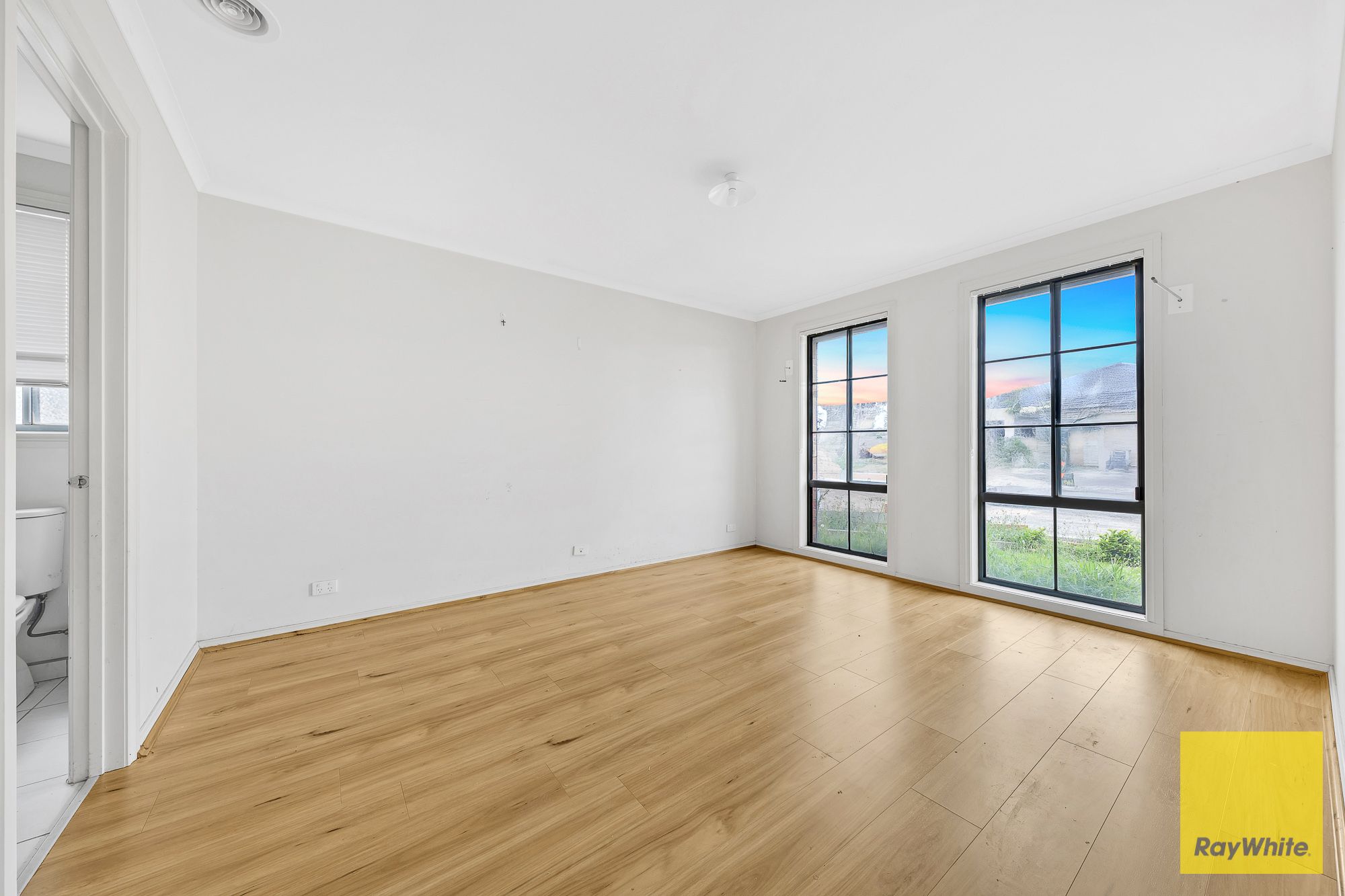 4 Hollows Circuit, Tarneit, VIC 3029