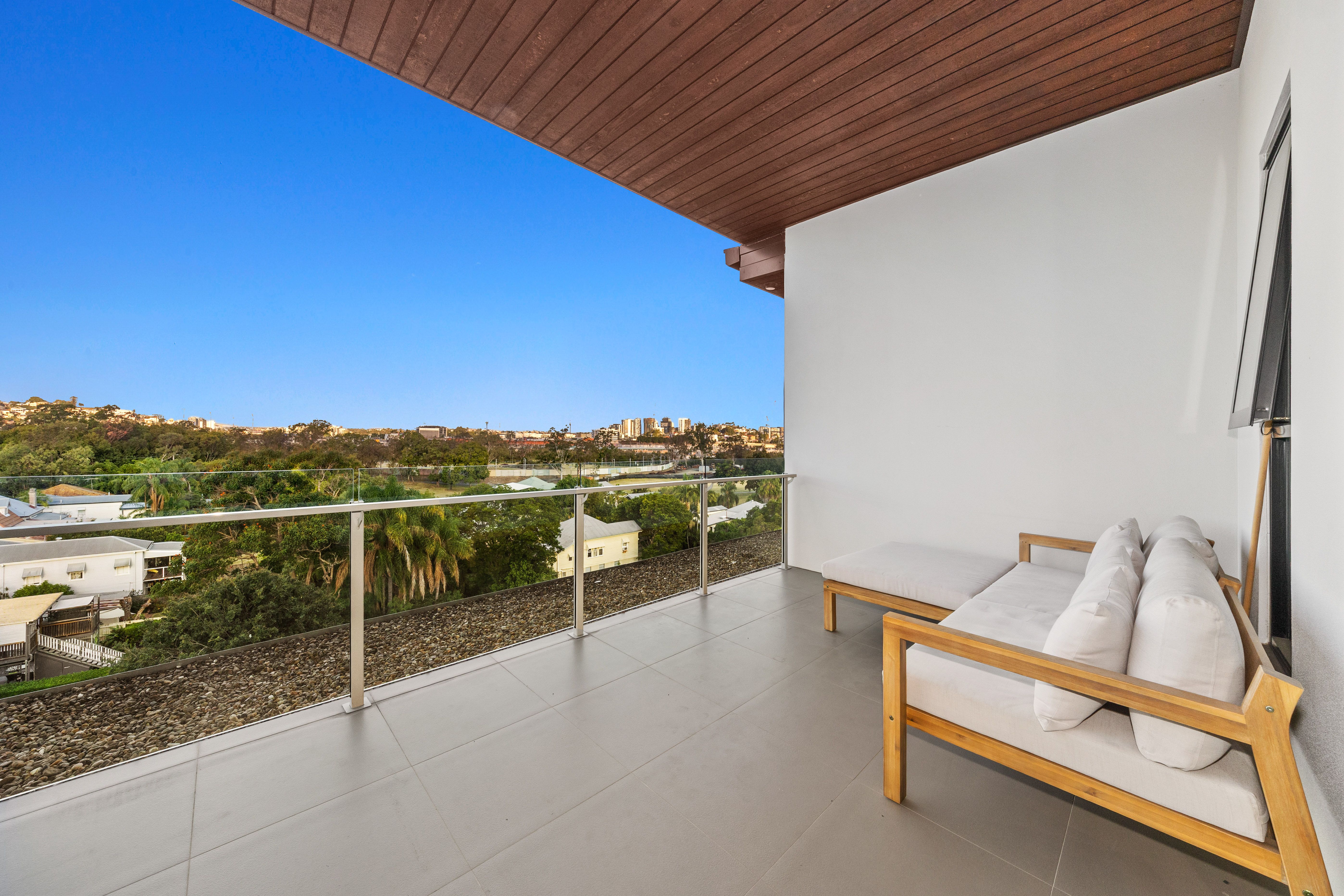 608/6 Algar Street — photo 10 of 16