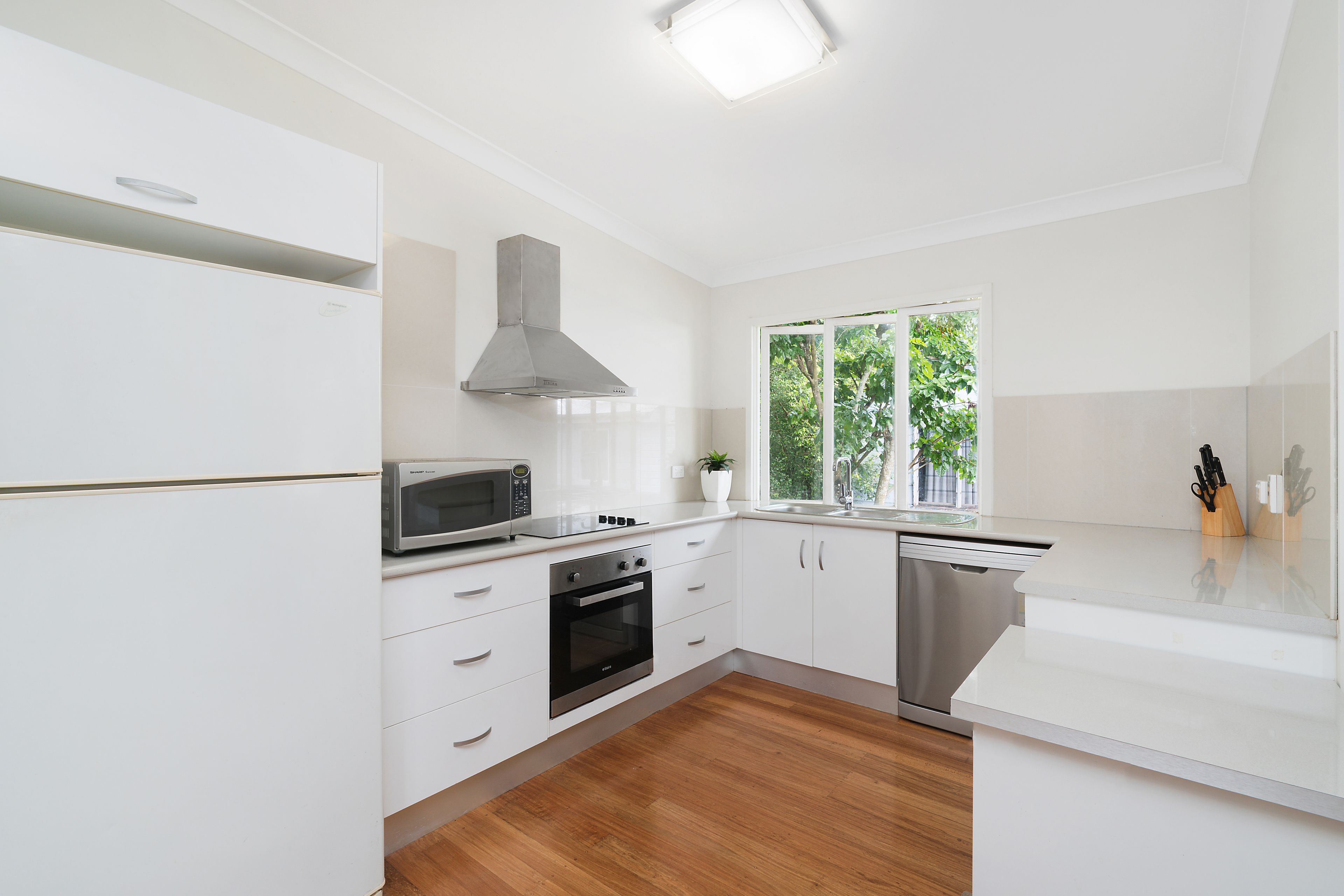 161 Mann Street, Westcourt, QLD 4870