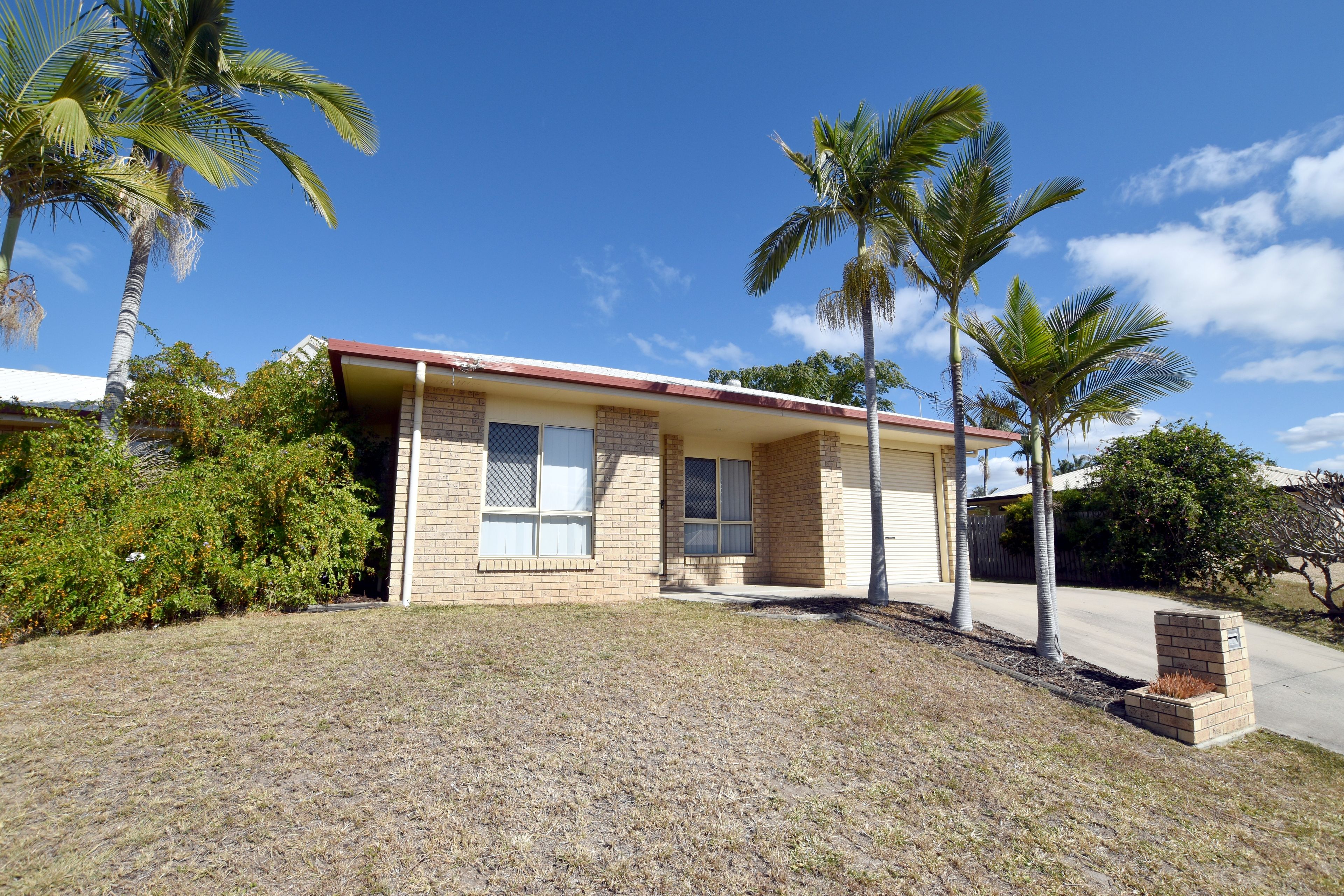 3 Whitbread Road, Clinton, QLD 4680
