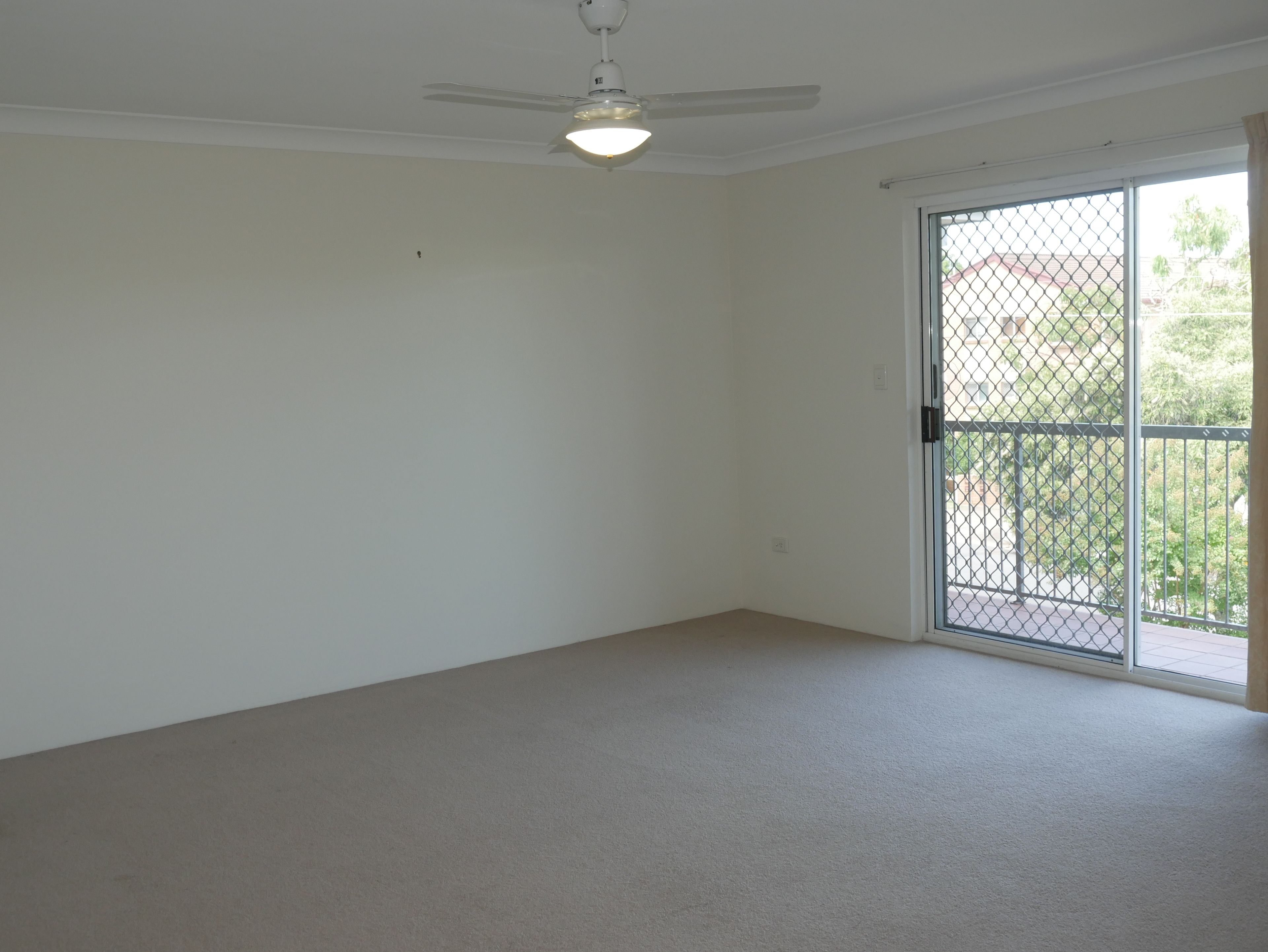 4/890 Old Cleveland Road, Carina, QLD 4152