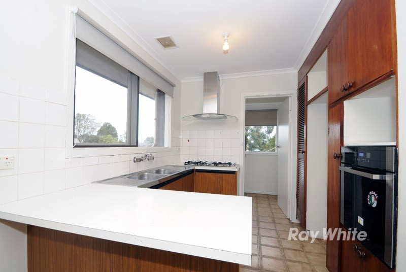 24 Moonah Road, Wantirna South, VIC 3152
