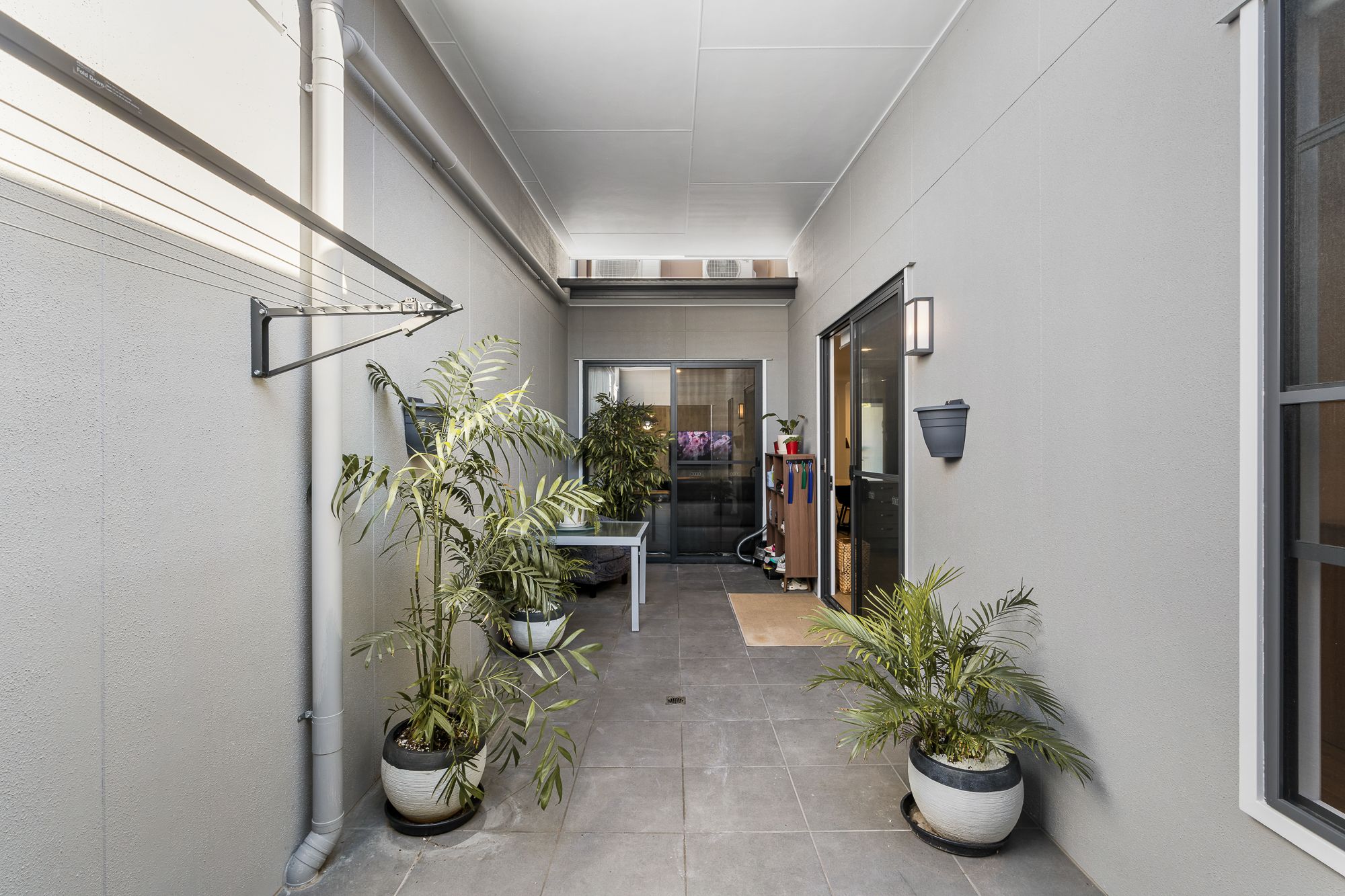 30 Plaza Place — photo 13 of 24