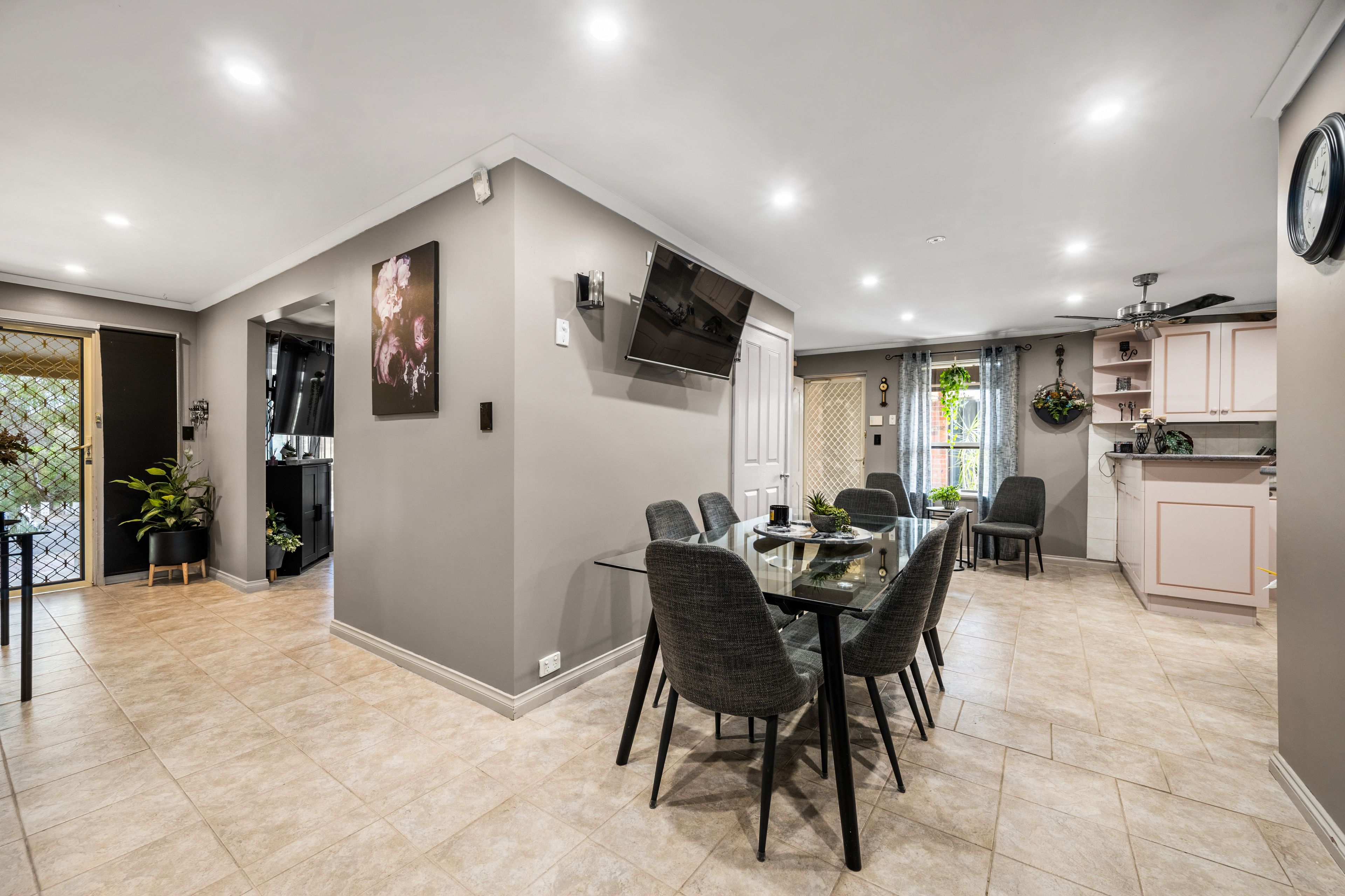 1 Tracy Avenue — photo 13 of 30