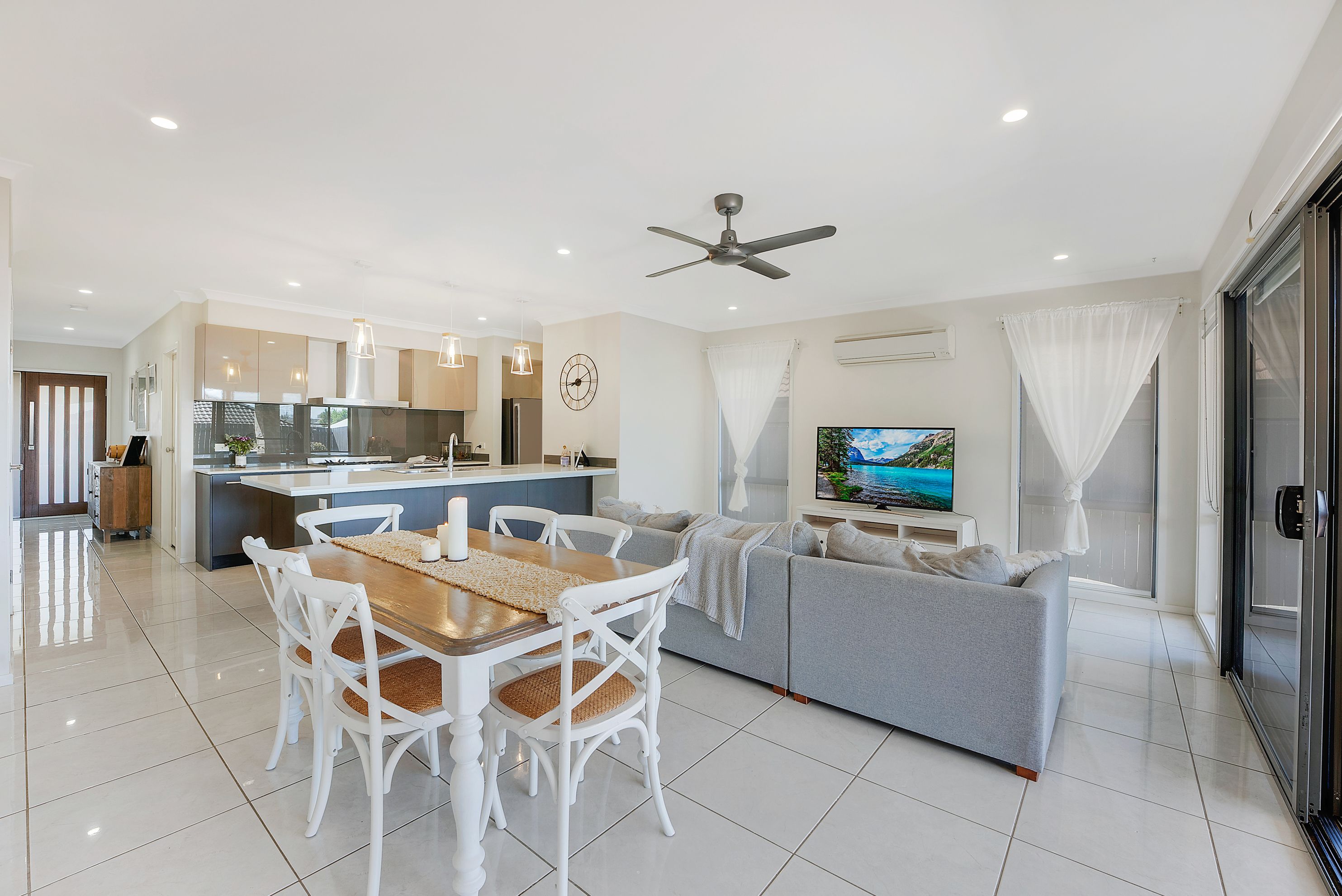 18 Kakadu Court, North Lakes, QLD 4509