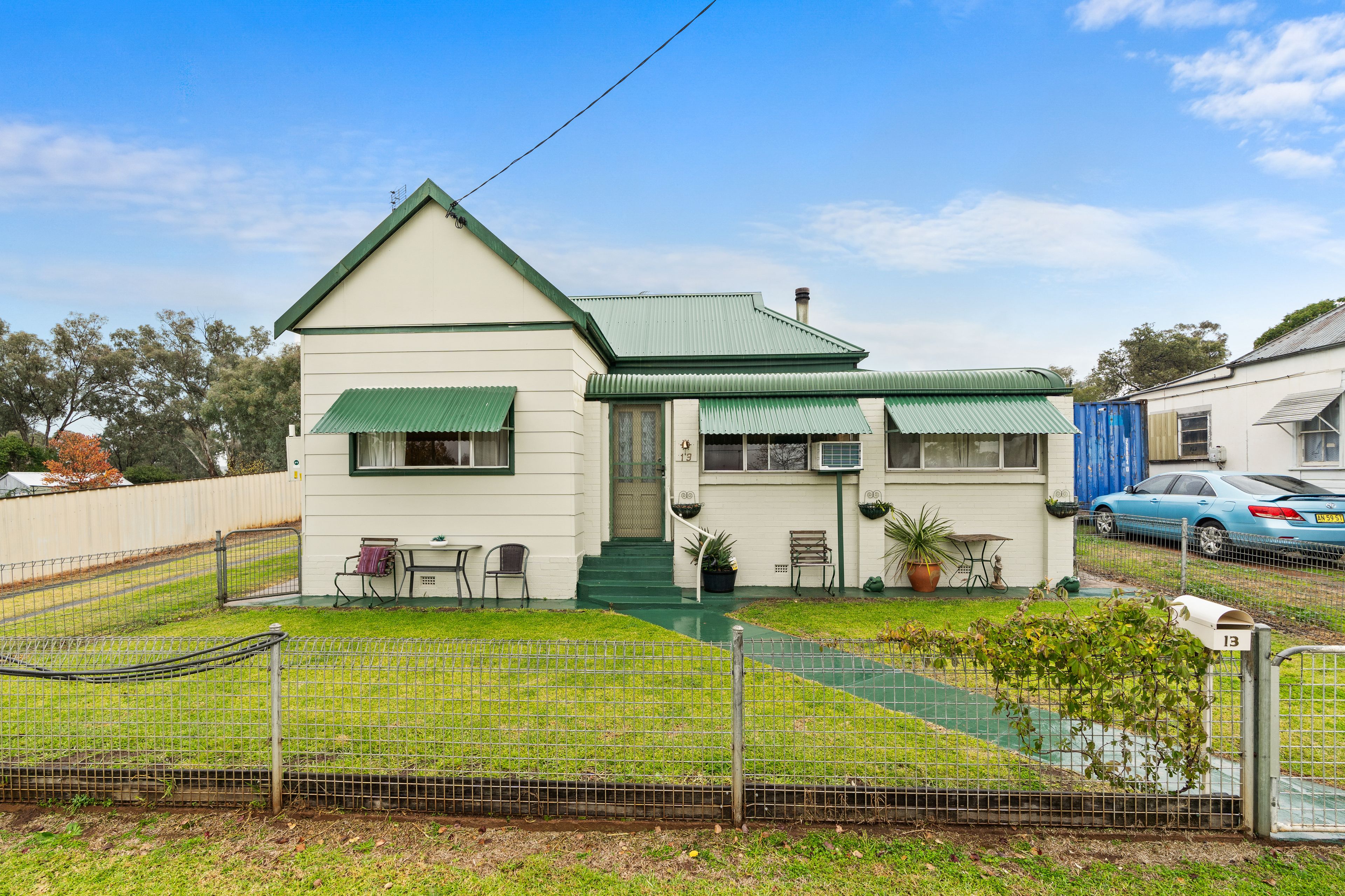 13 Ganoo Street , Yeoval NSW 2868