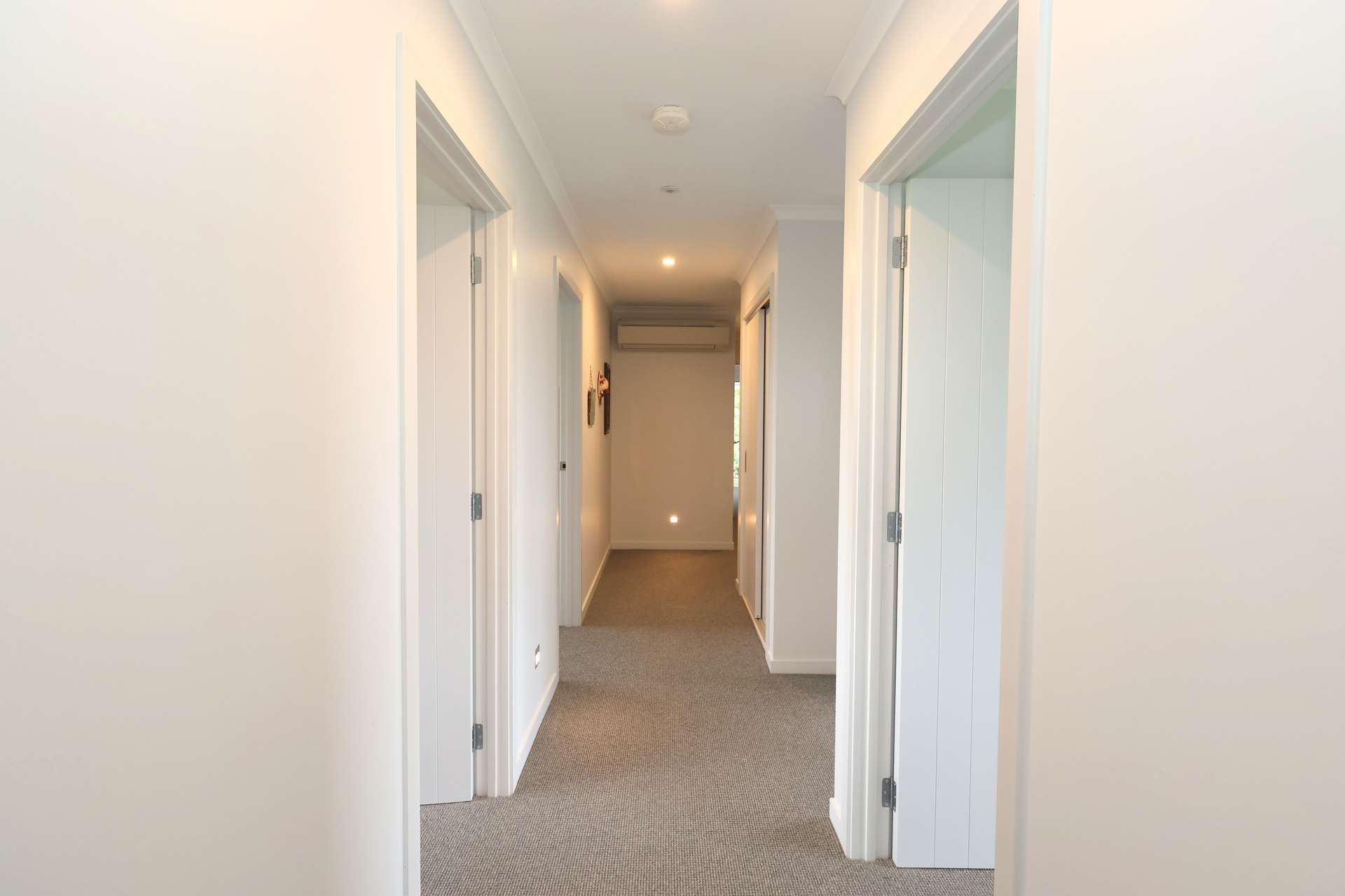 135 Millwood Glen photo 18