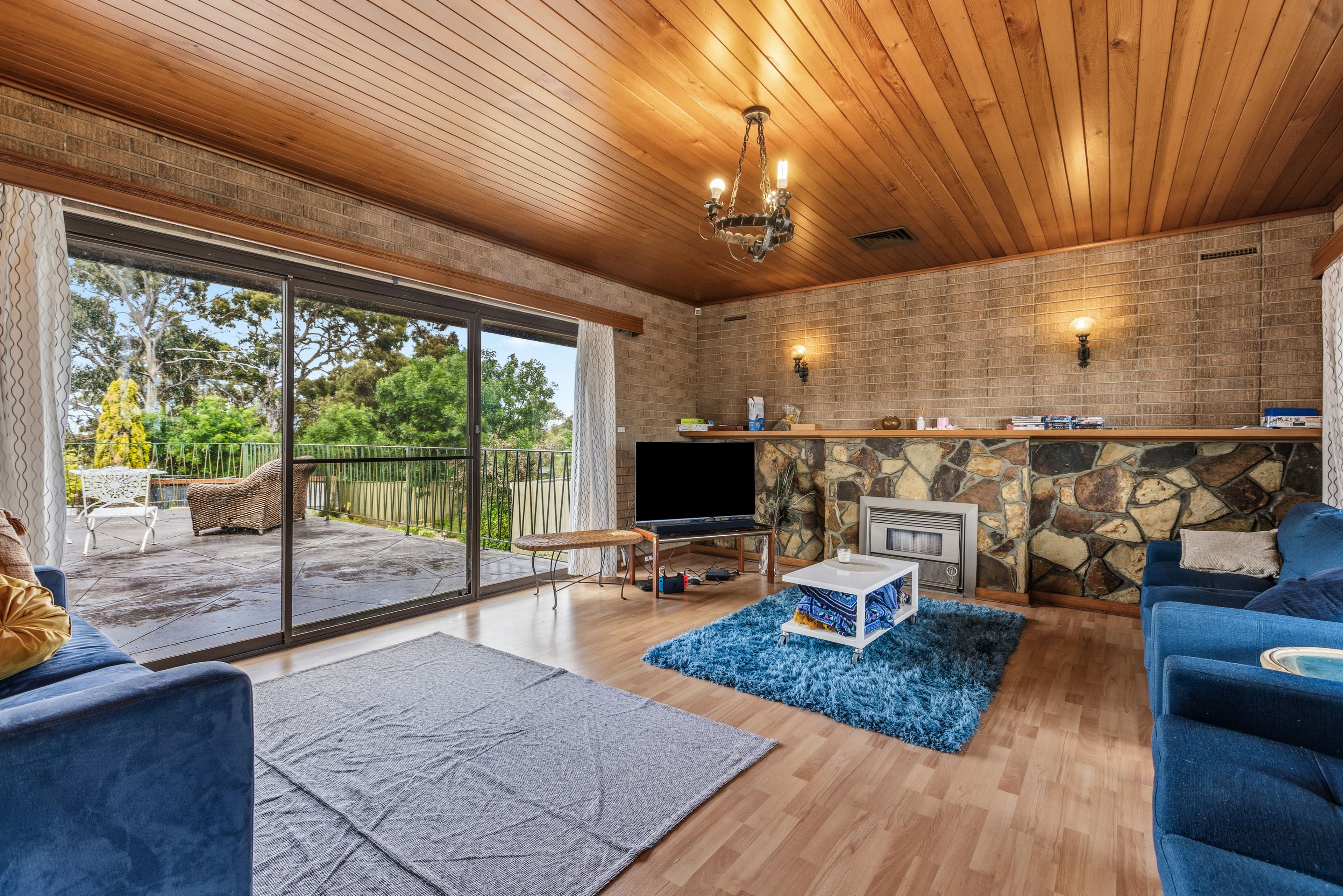246 Shepherds Hill Road — photo 6 of 28
