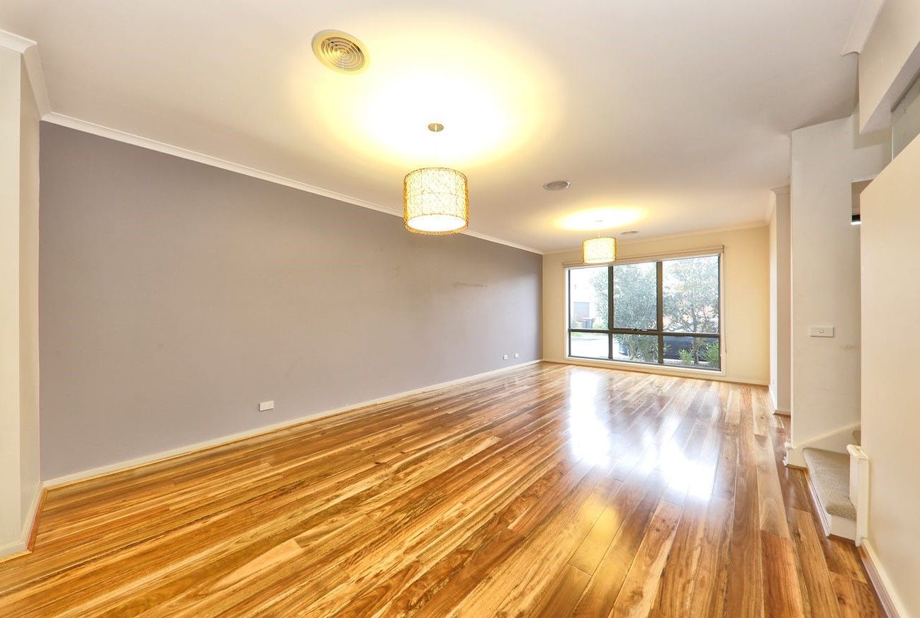 67 Waverley Park Drive, Mulgrave, VIC 3170