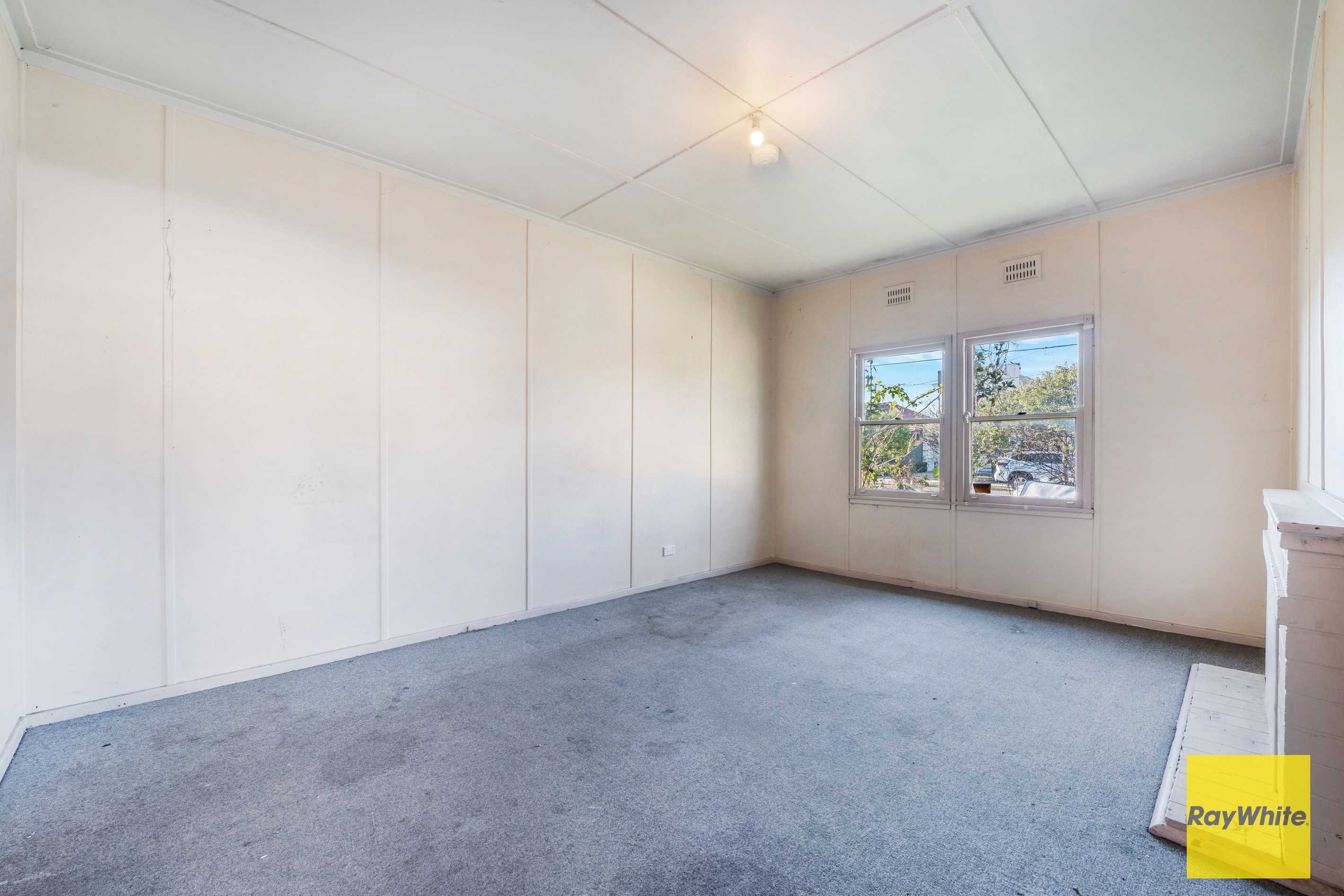 52 Buckingham Street, Canley Heights, NSW 2166