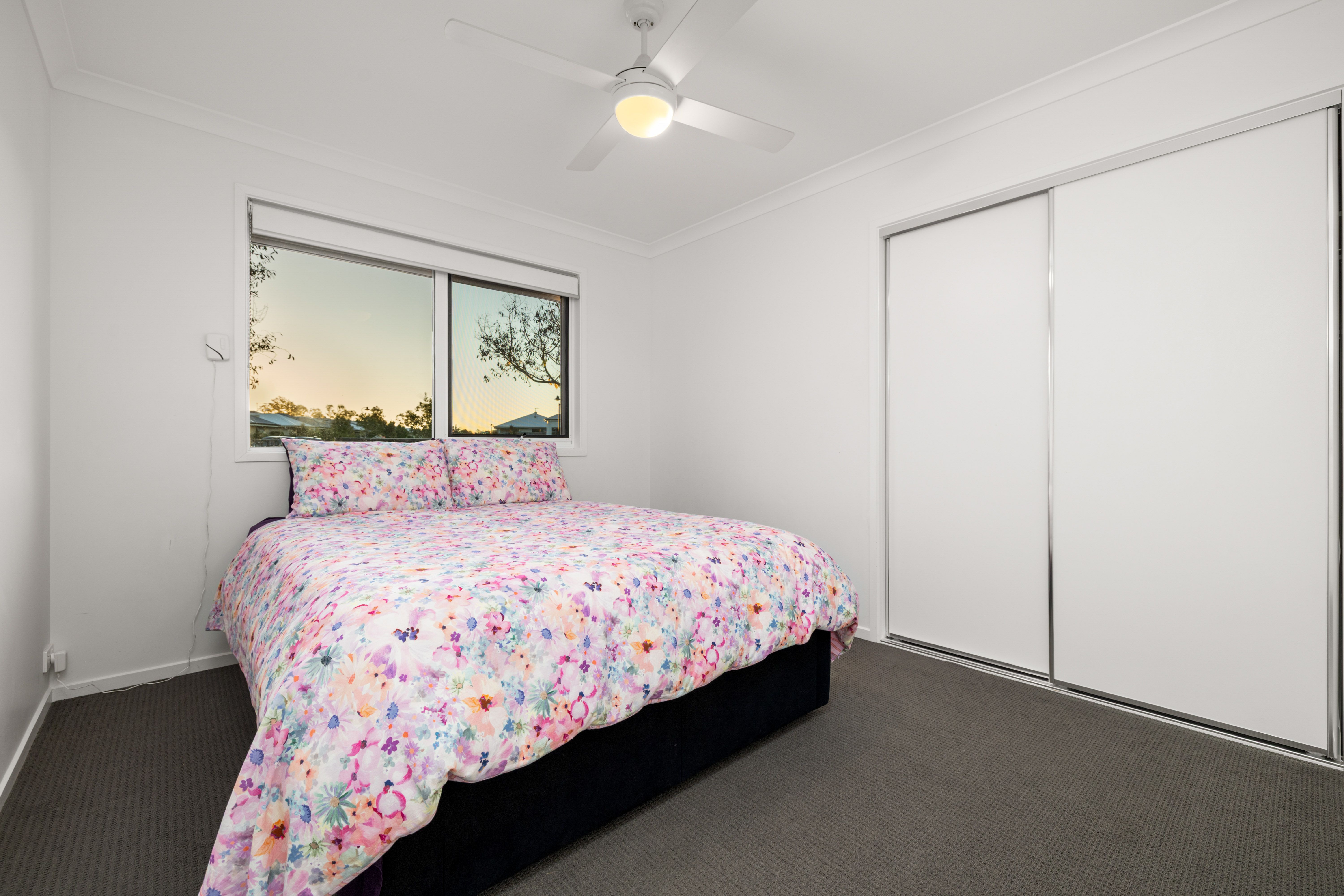 2/50 Foxtail Road — photo 11 of 17