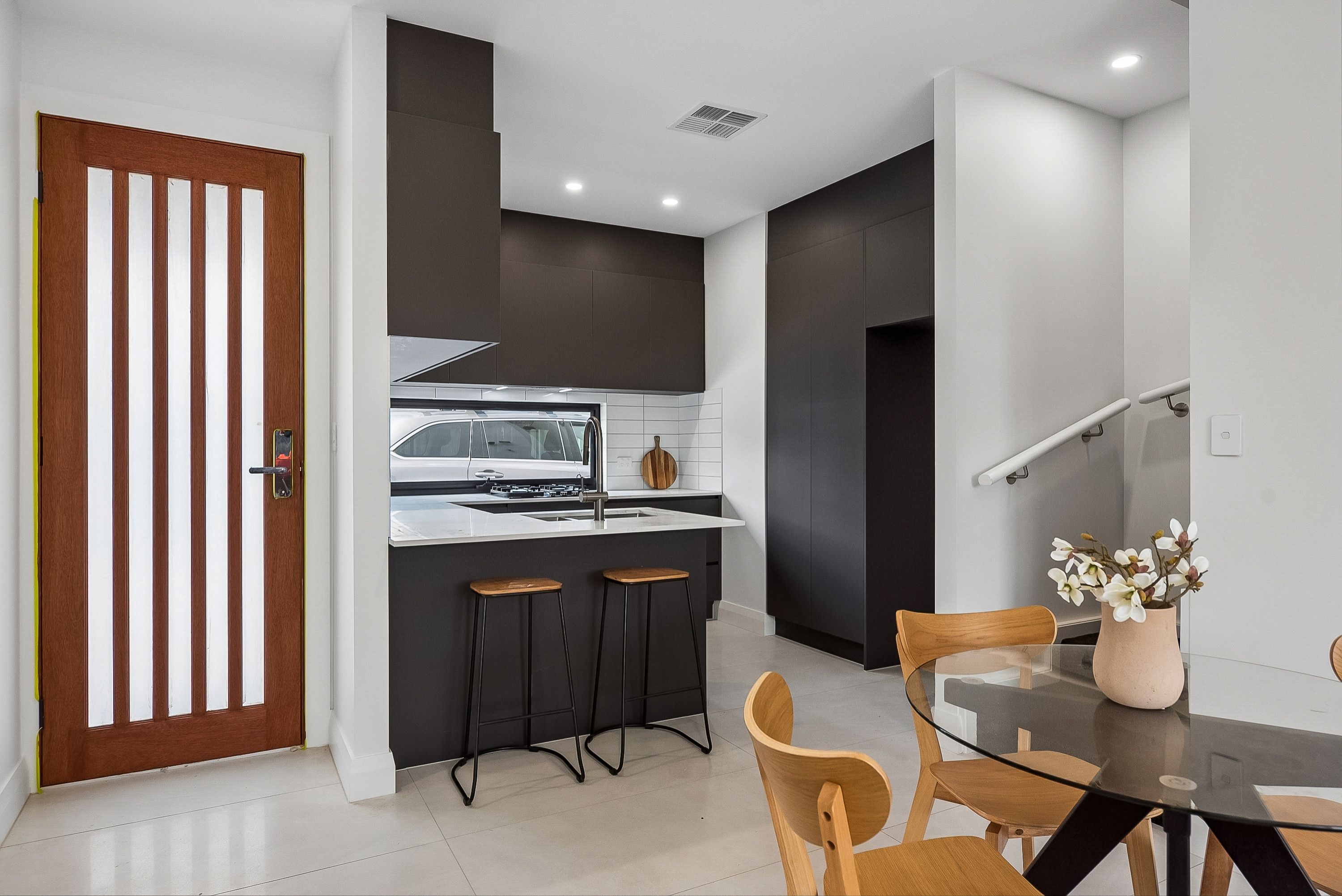 2/3 & 3 Lorne Avenue — photo 3 of 12