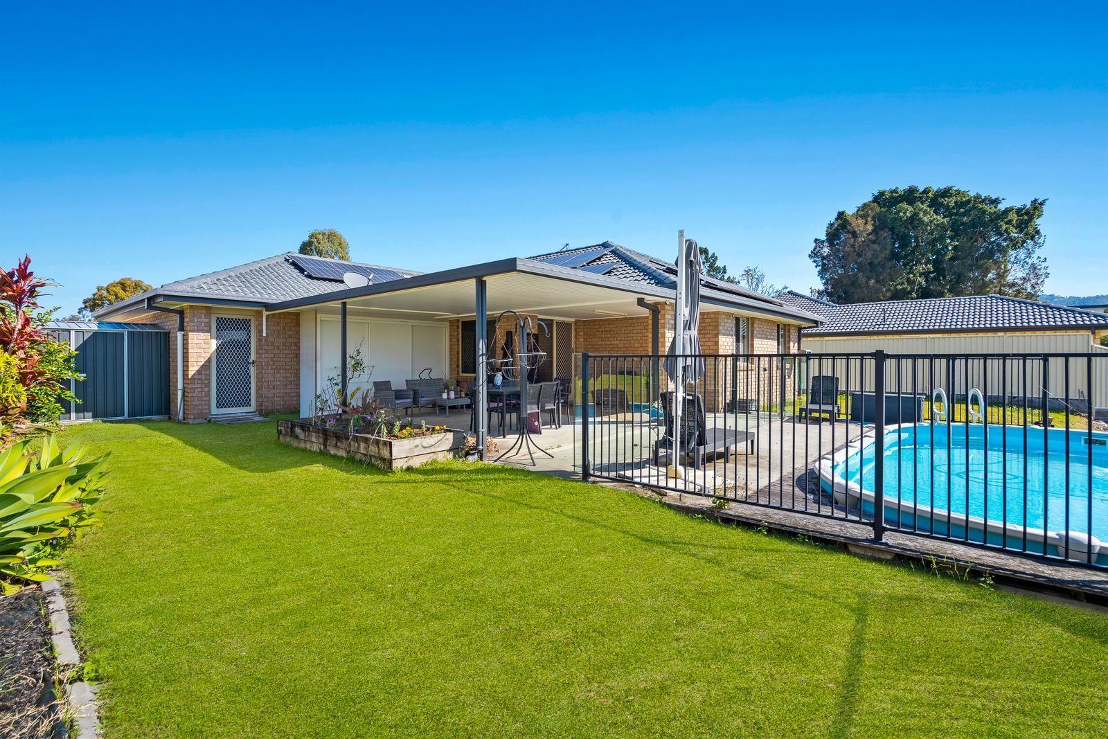 33 Blueash Crescent, Oxenford, QLD 4210