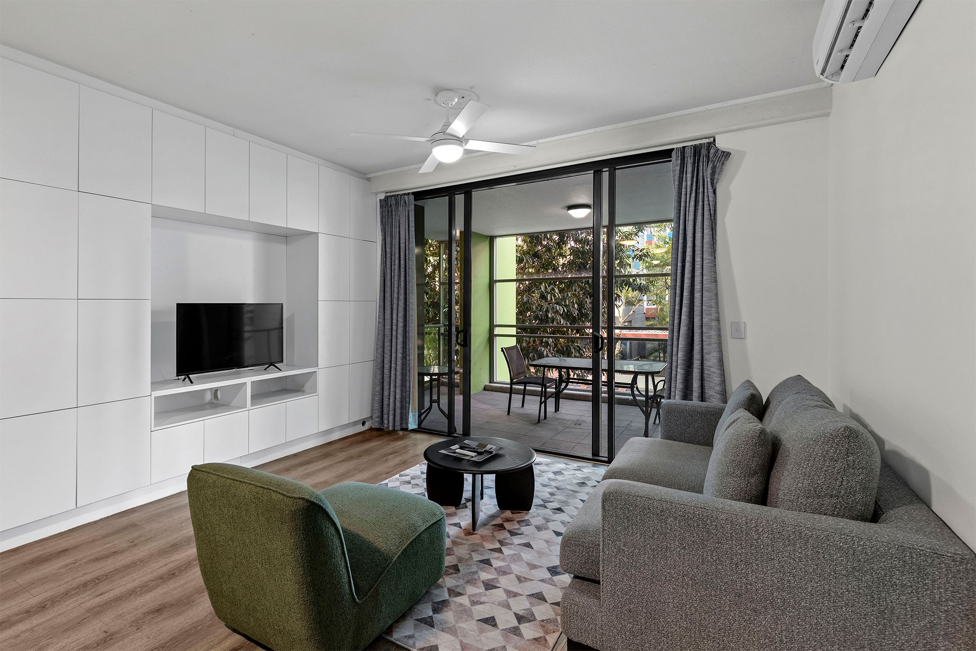 14/454 Upper Edward Street — photo 5 of 20