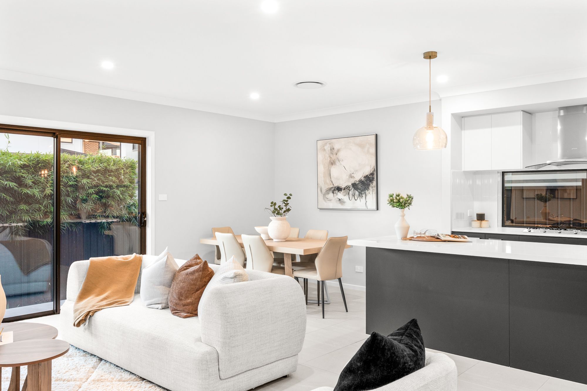 48 Elara Boulevard — photo 5 of 19