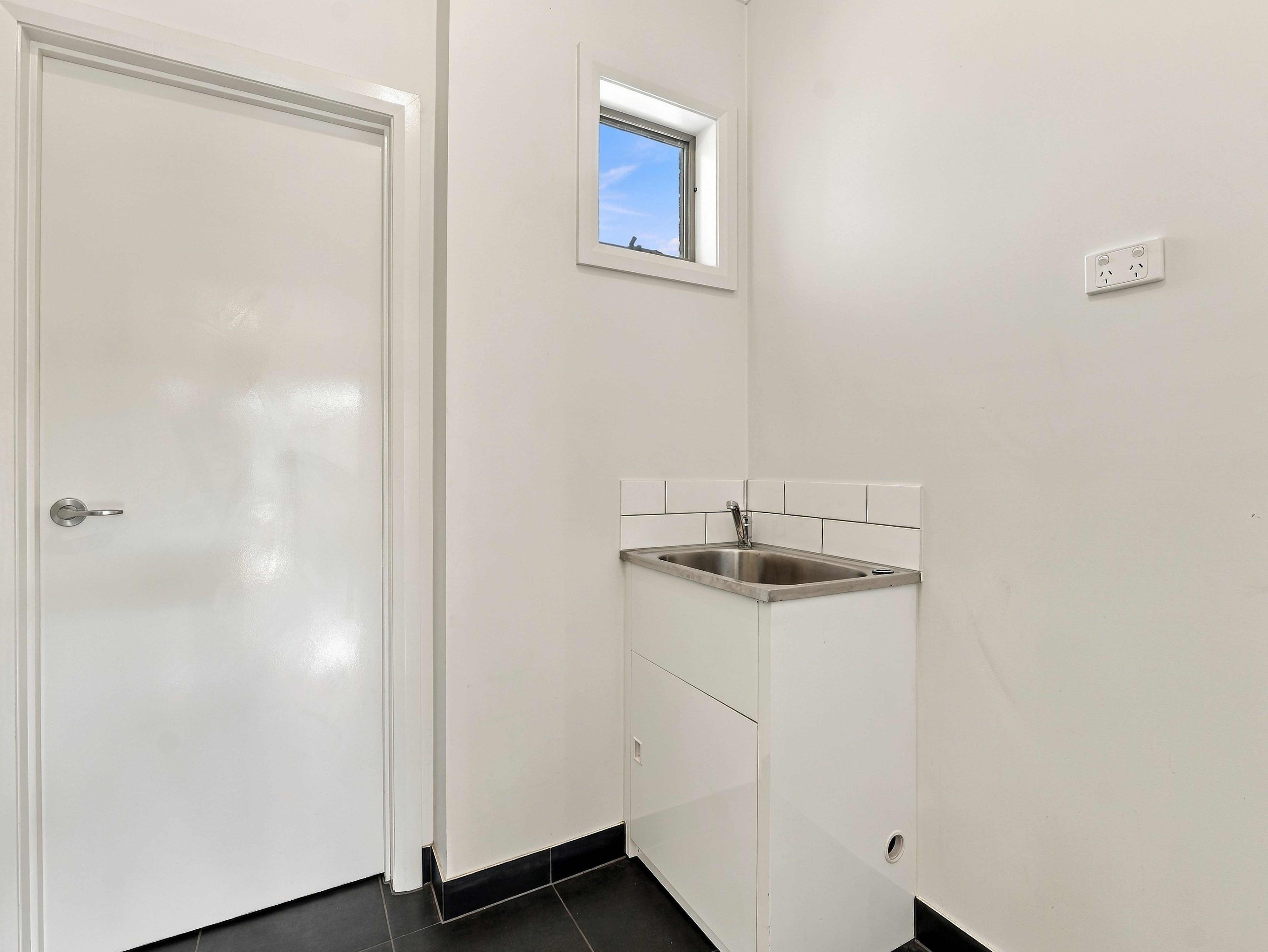 2/21 Leslie Street — photo 17 of 22