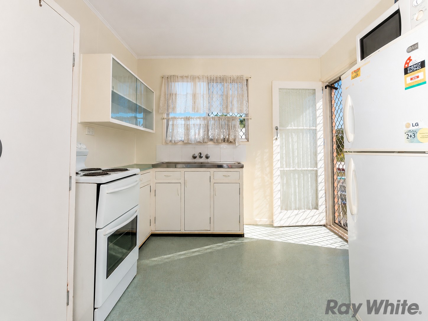 2/69 North Quay, Scarborough, QLD 4020