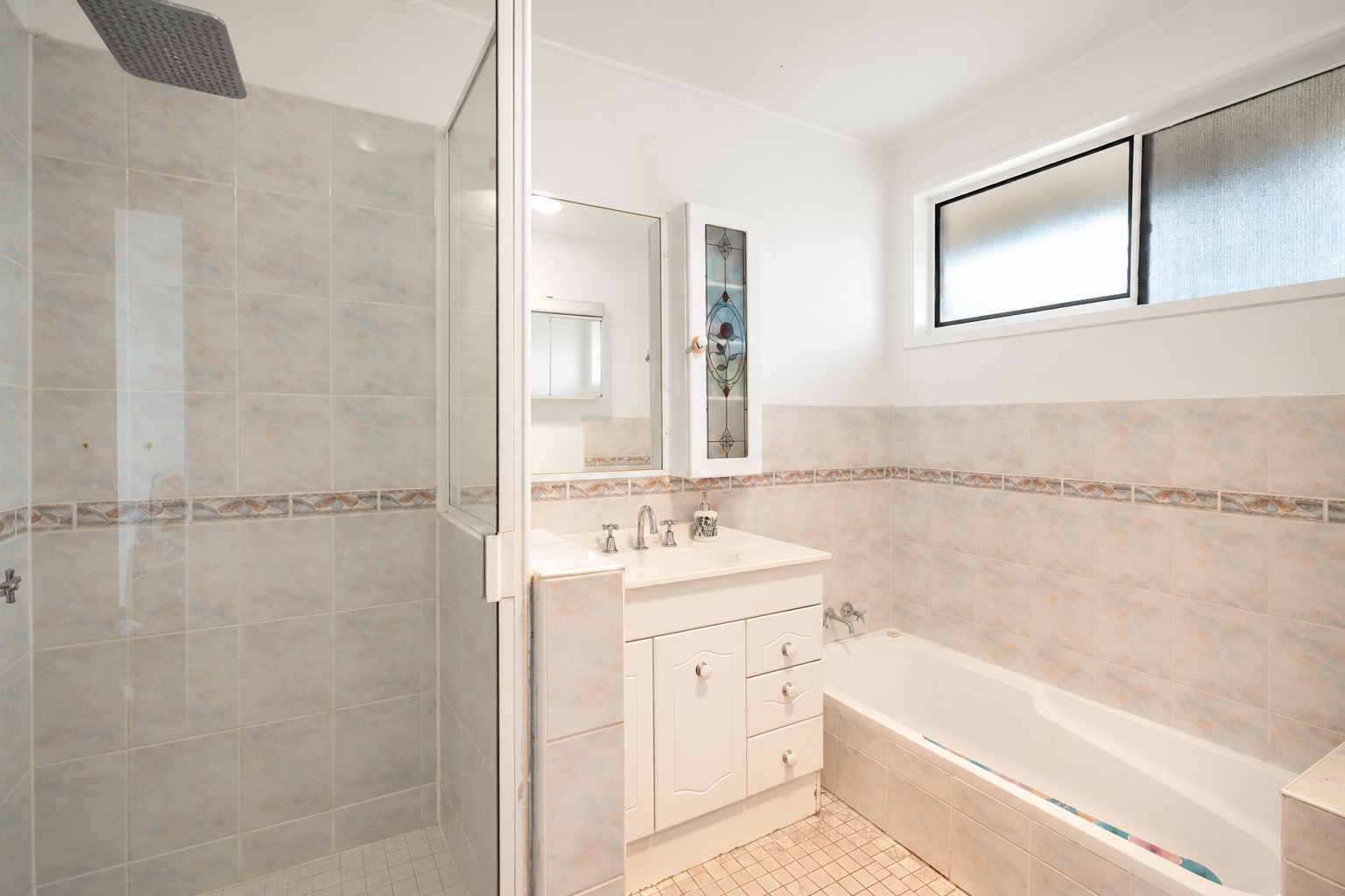 46 Patrea Street — photo 9 of 12