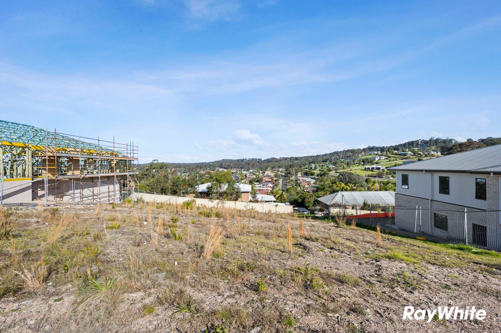 98 Freycinet Drive — photo 8 of 16