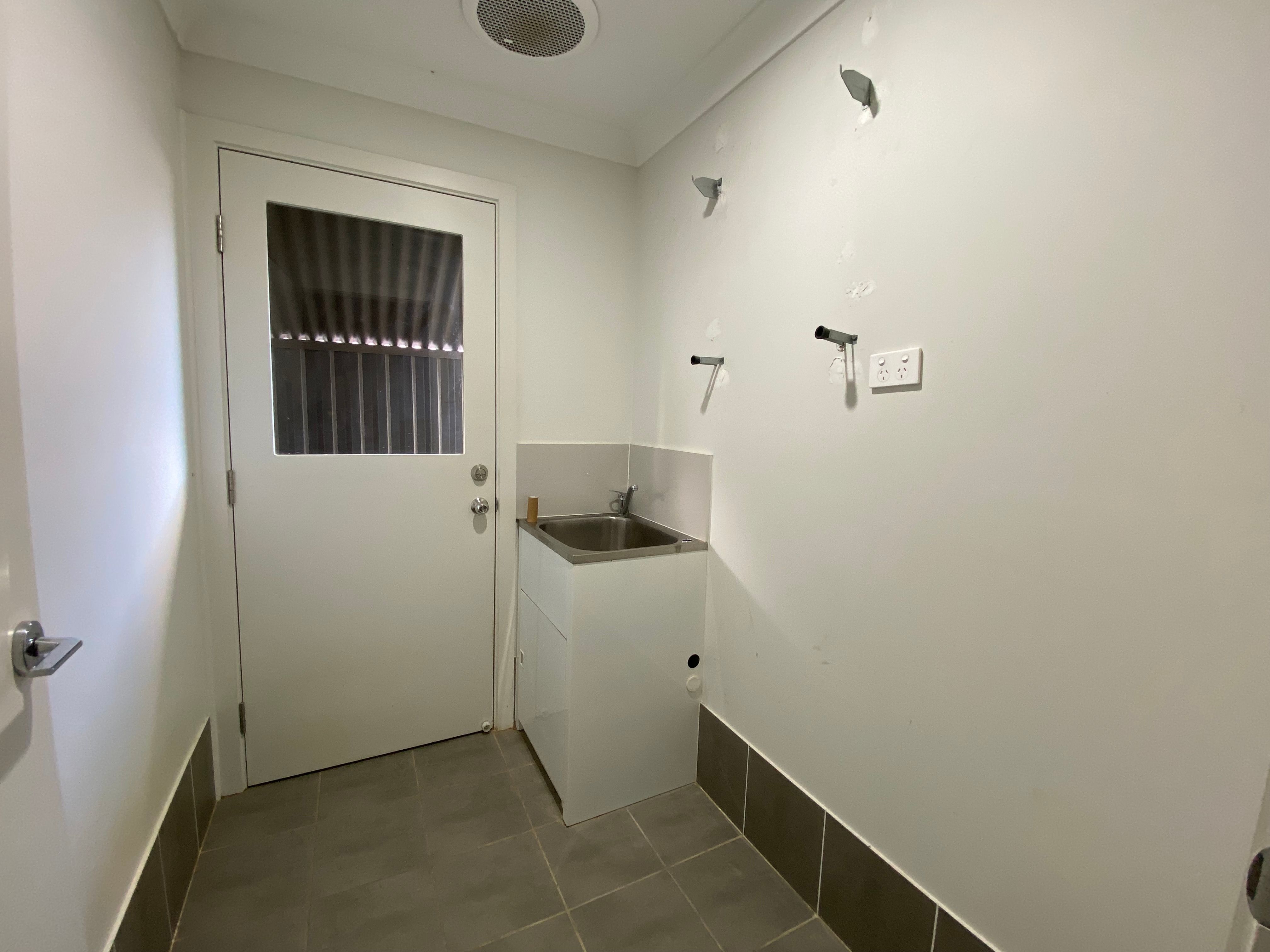 48 Jamboree Avenue — photo 13 of 22