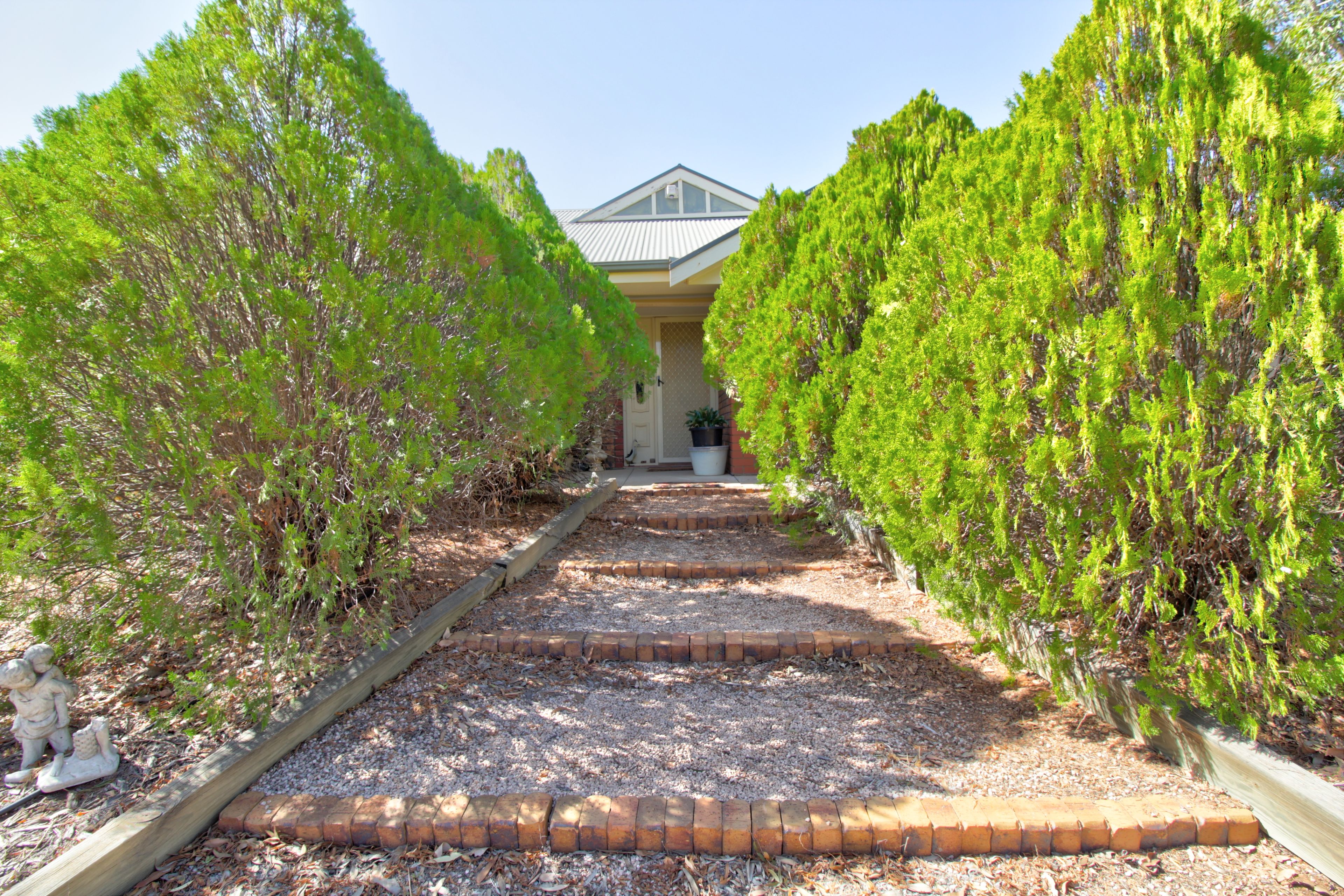 33 Von Bertouch Road, Winkie, SA 5343