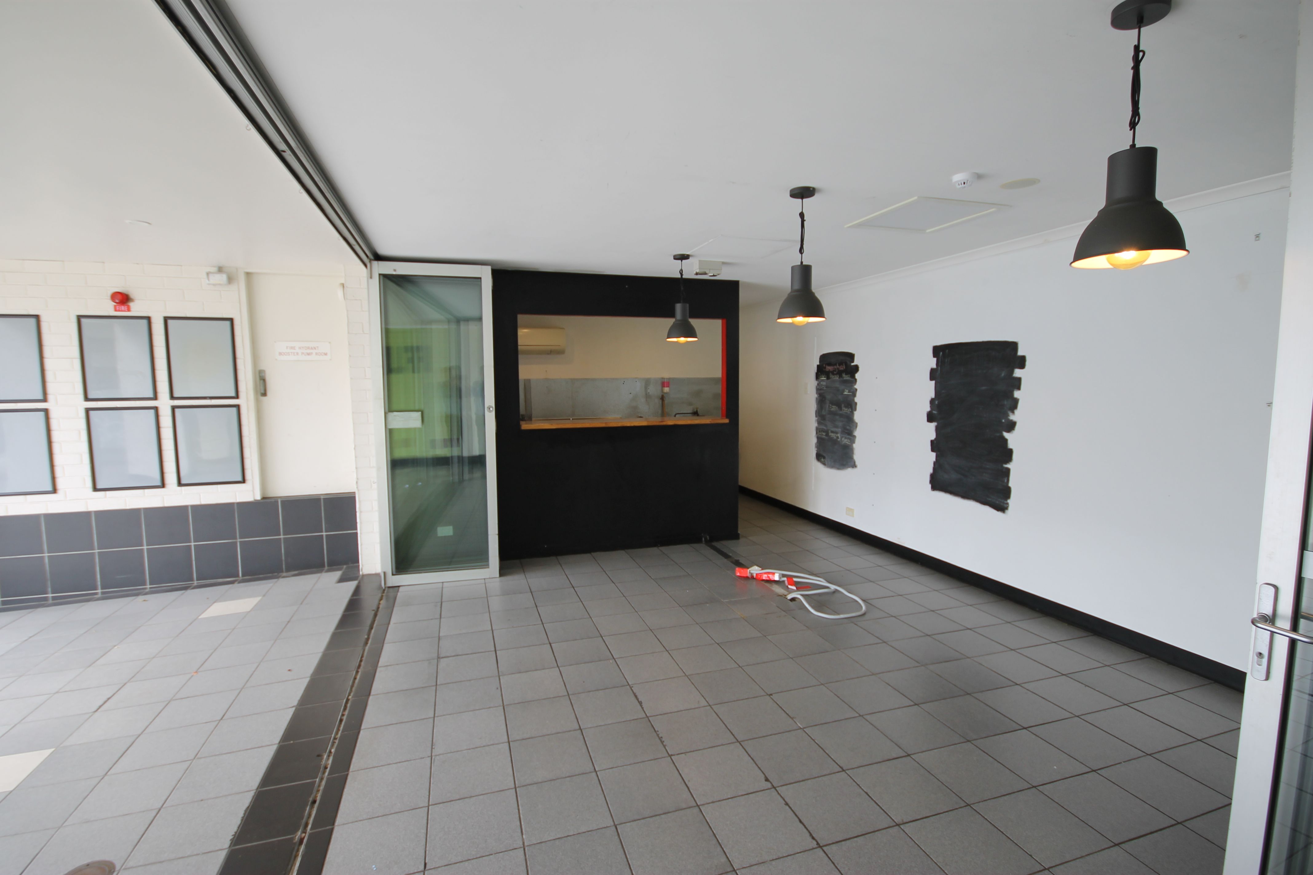 1A & 1B/182 Bay Terrace, Wynnum, QLD 4178