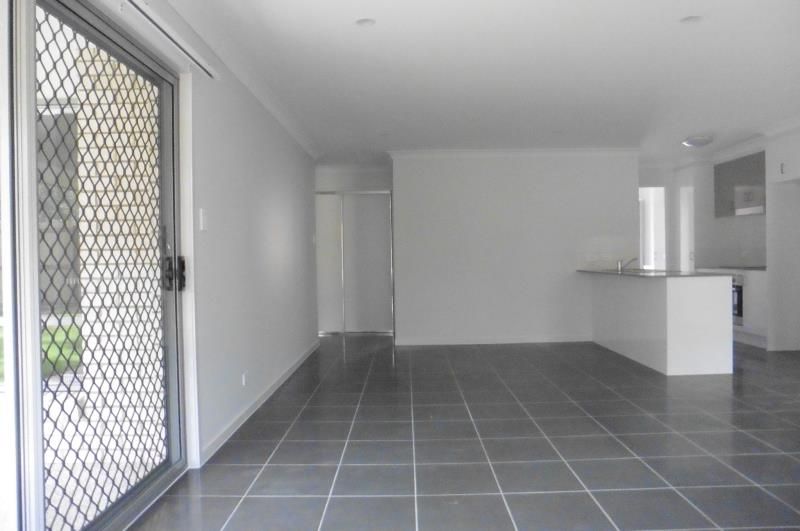 12 Songbird Circuit, Jimboomba, QLD 4280
