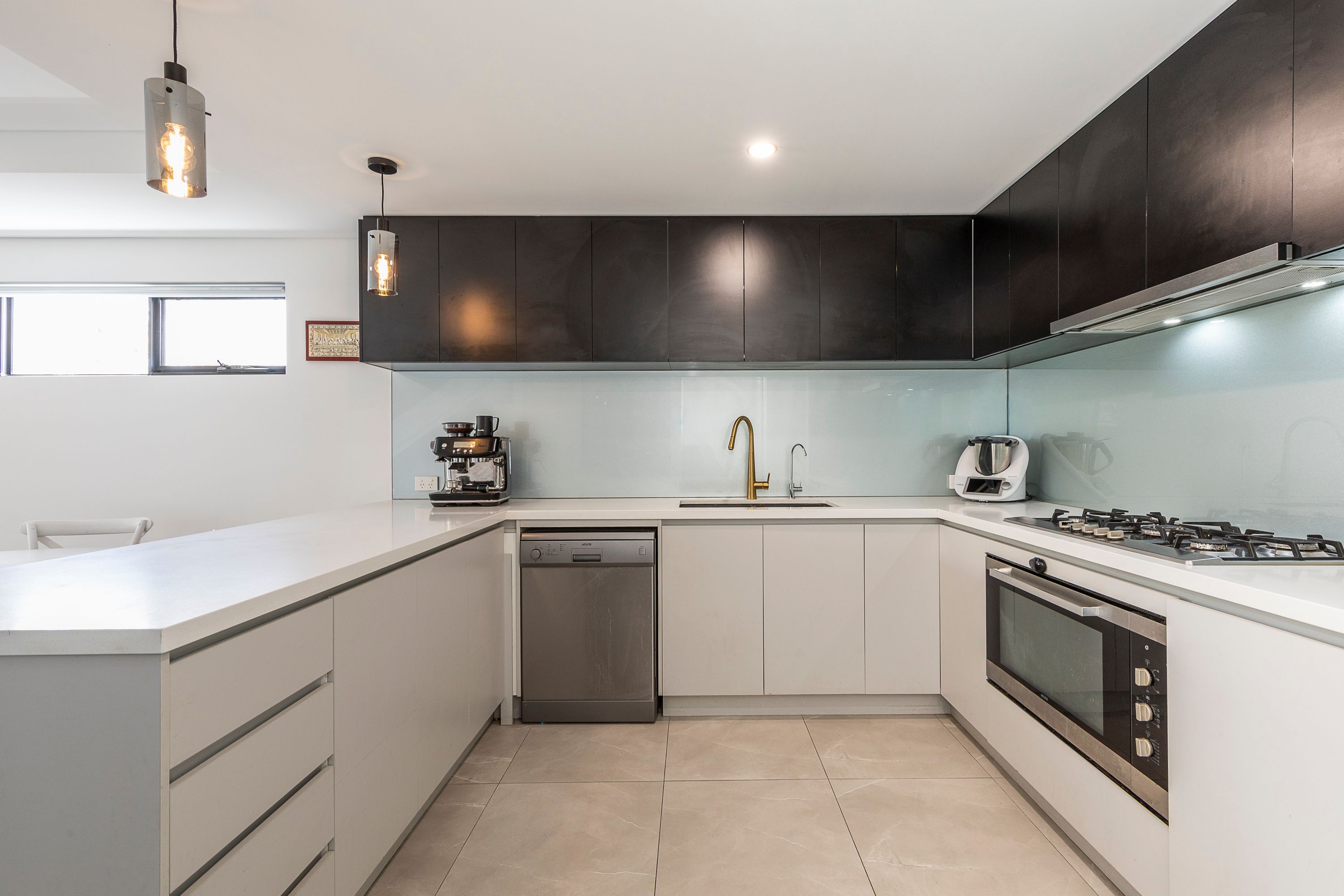 28 Leeder Street — photo from Ray White Inner North