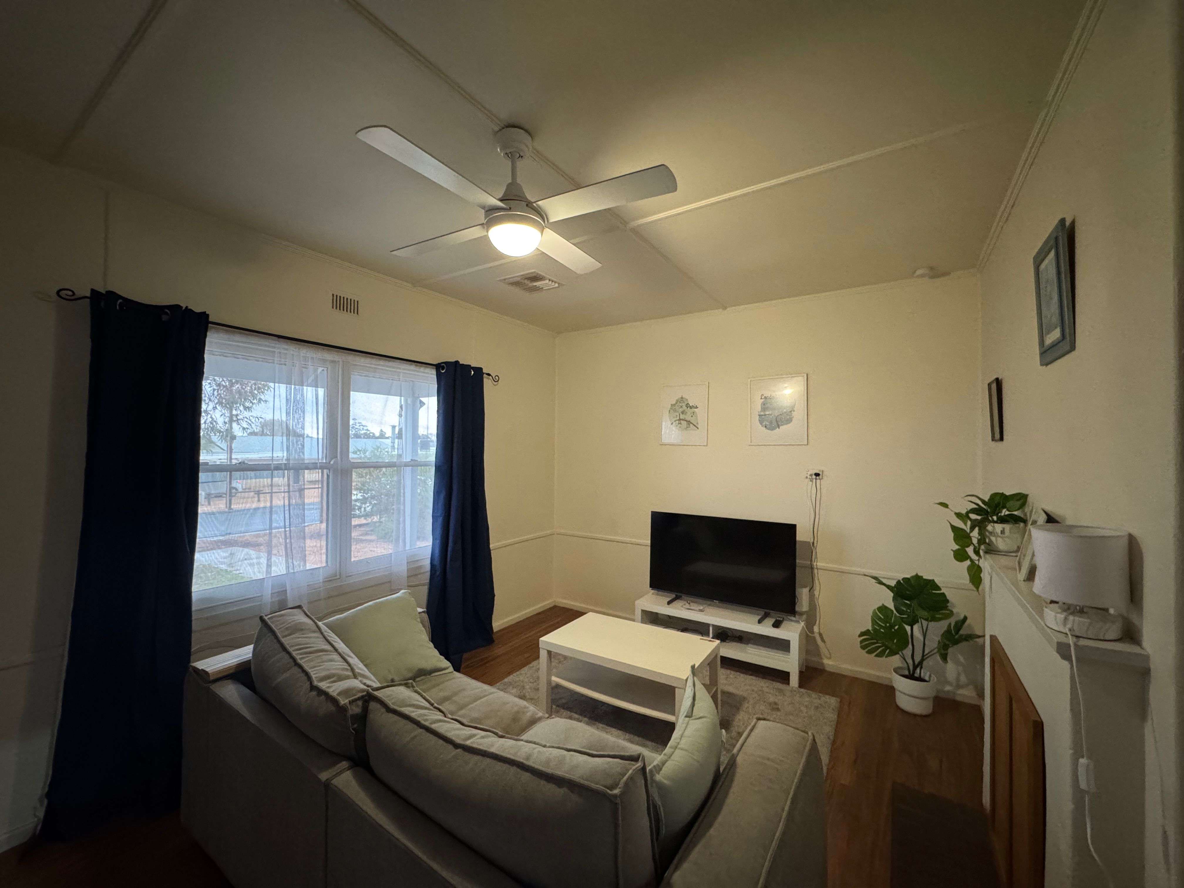 23 Cates Avenue, Waikerie, SA 5330