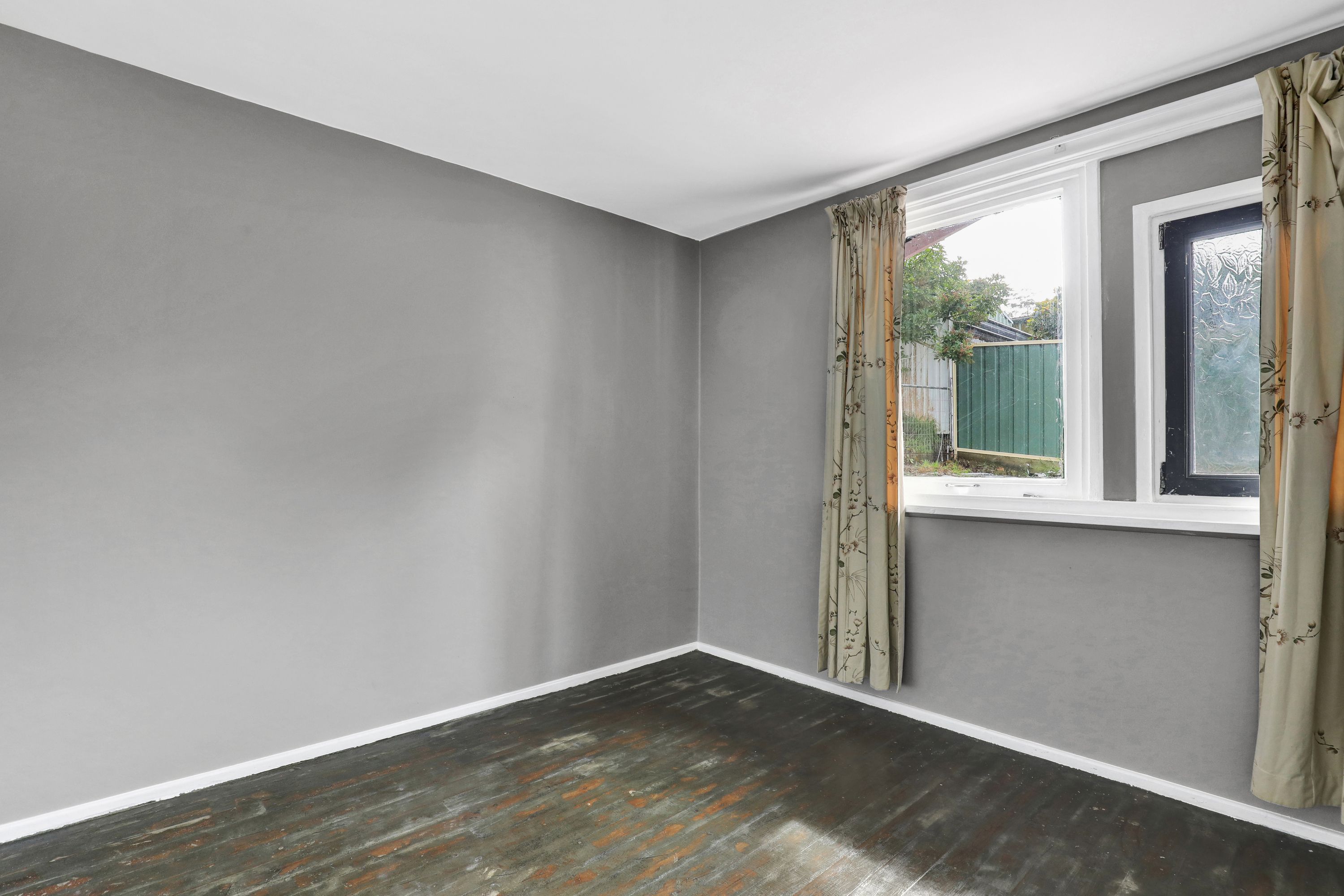 21 Boyd Avenue — photo 12 of 13