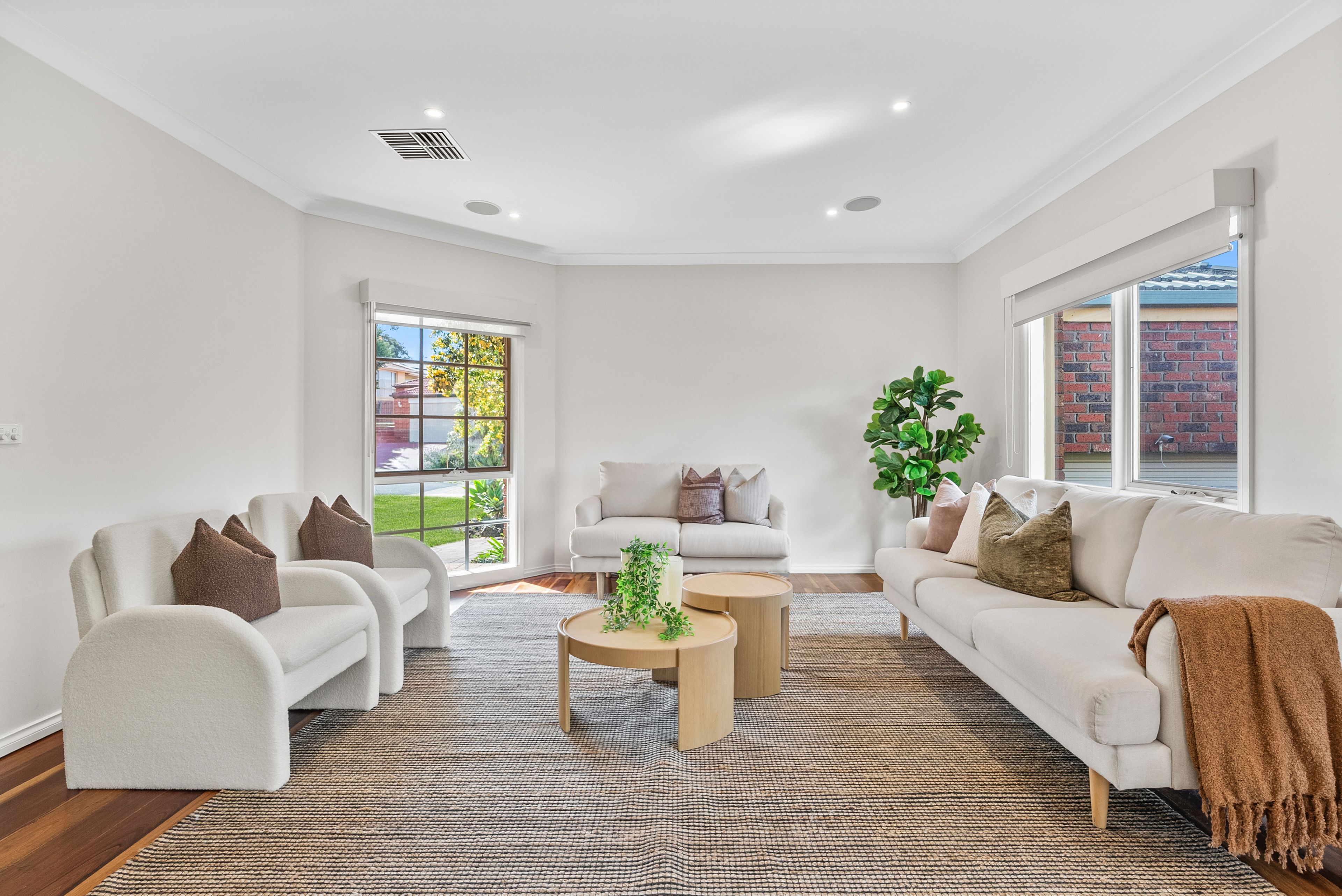 10 Reynolds Court, Roxburgh Park, VIC 3064