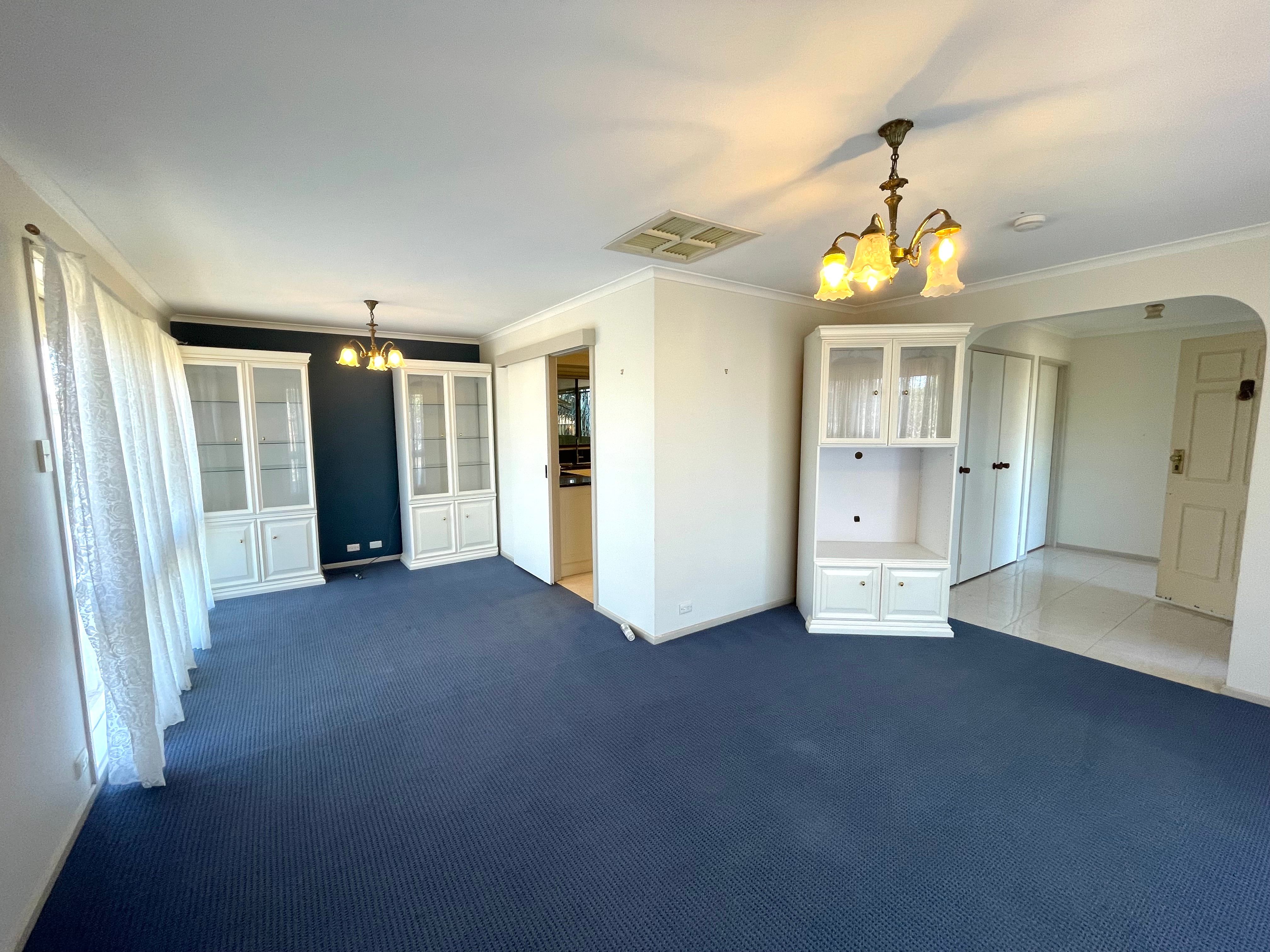 32 Abraham Drive — photo 4 of 14