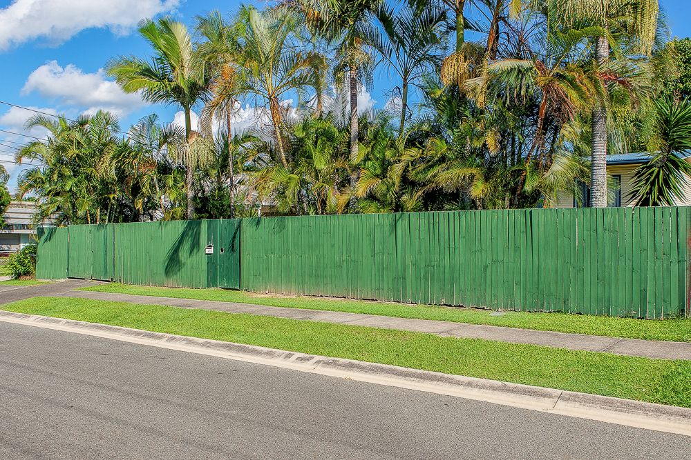 4 Woodrose Street, Kingston, QLD 4114