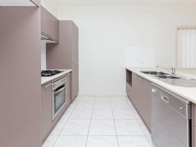 22 Glen Echo Street, Springfield Lakes, QLD 4300