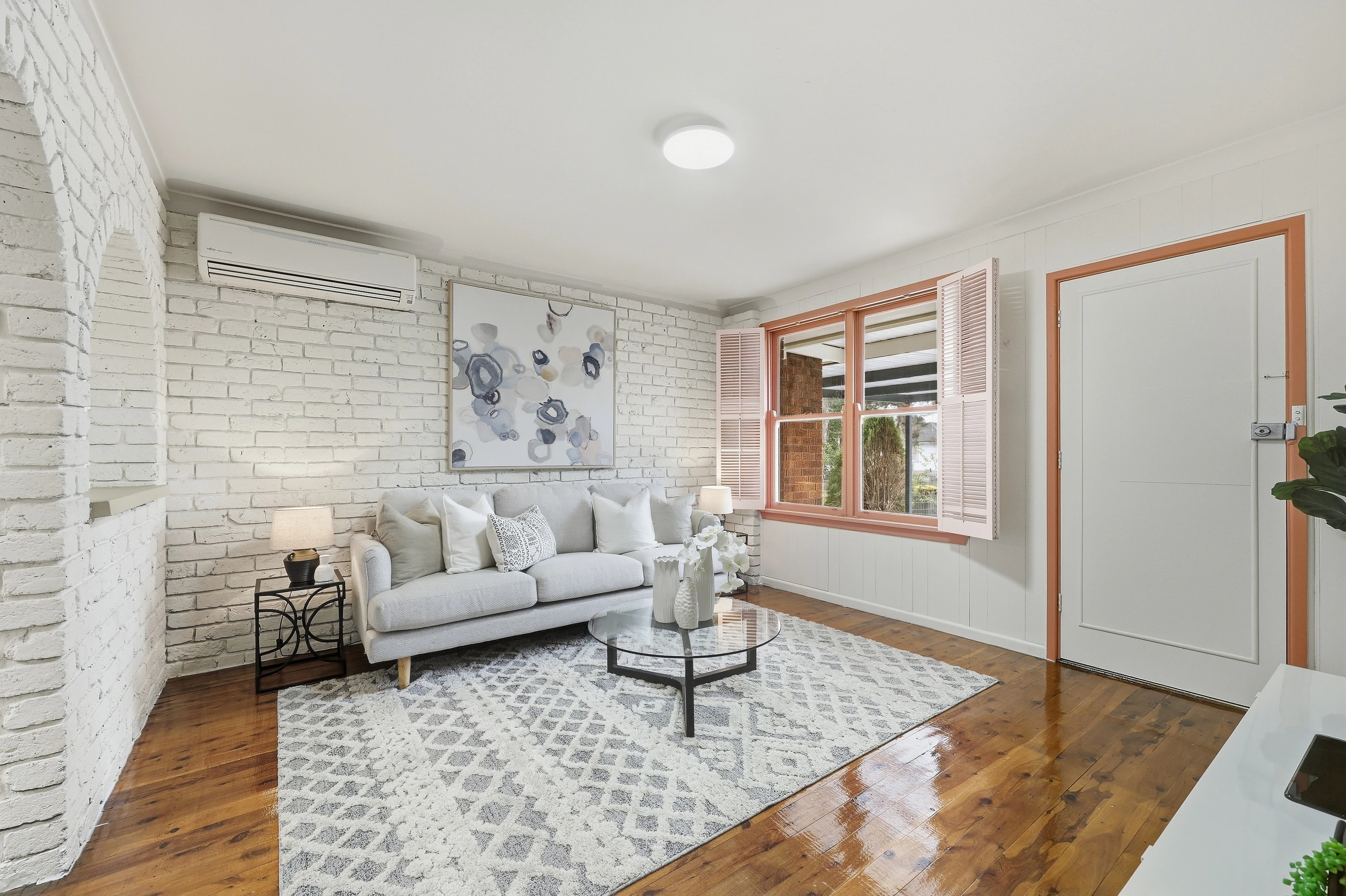 11 Awatea Place, Lethbridge Park, NSW 2770