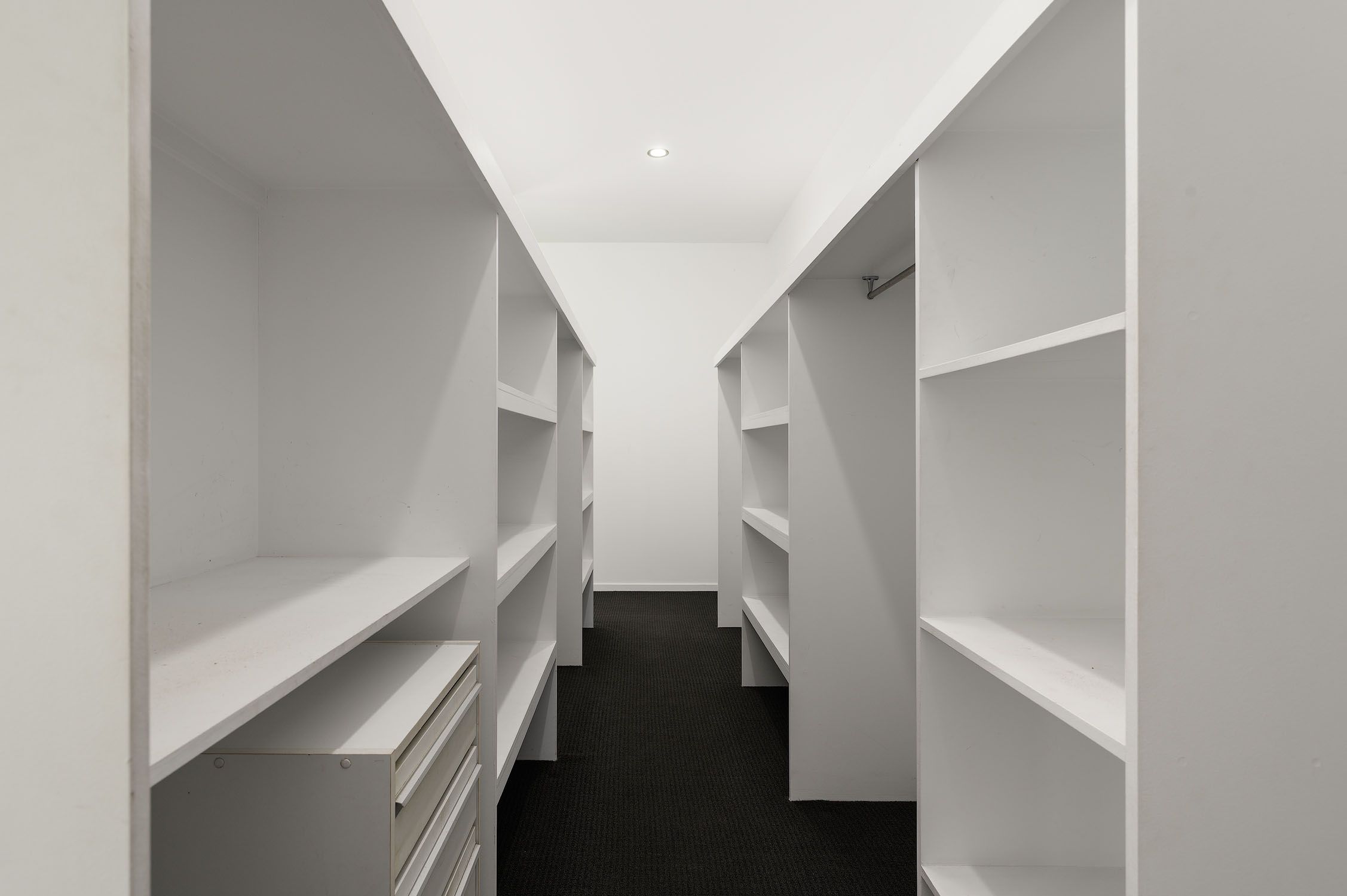 16 Osborne Court — photo 10 of 29