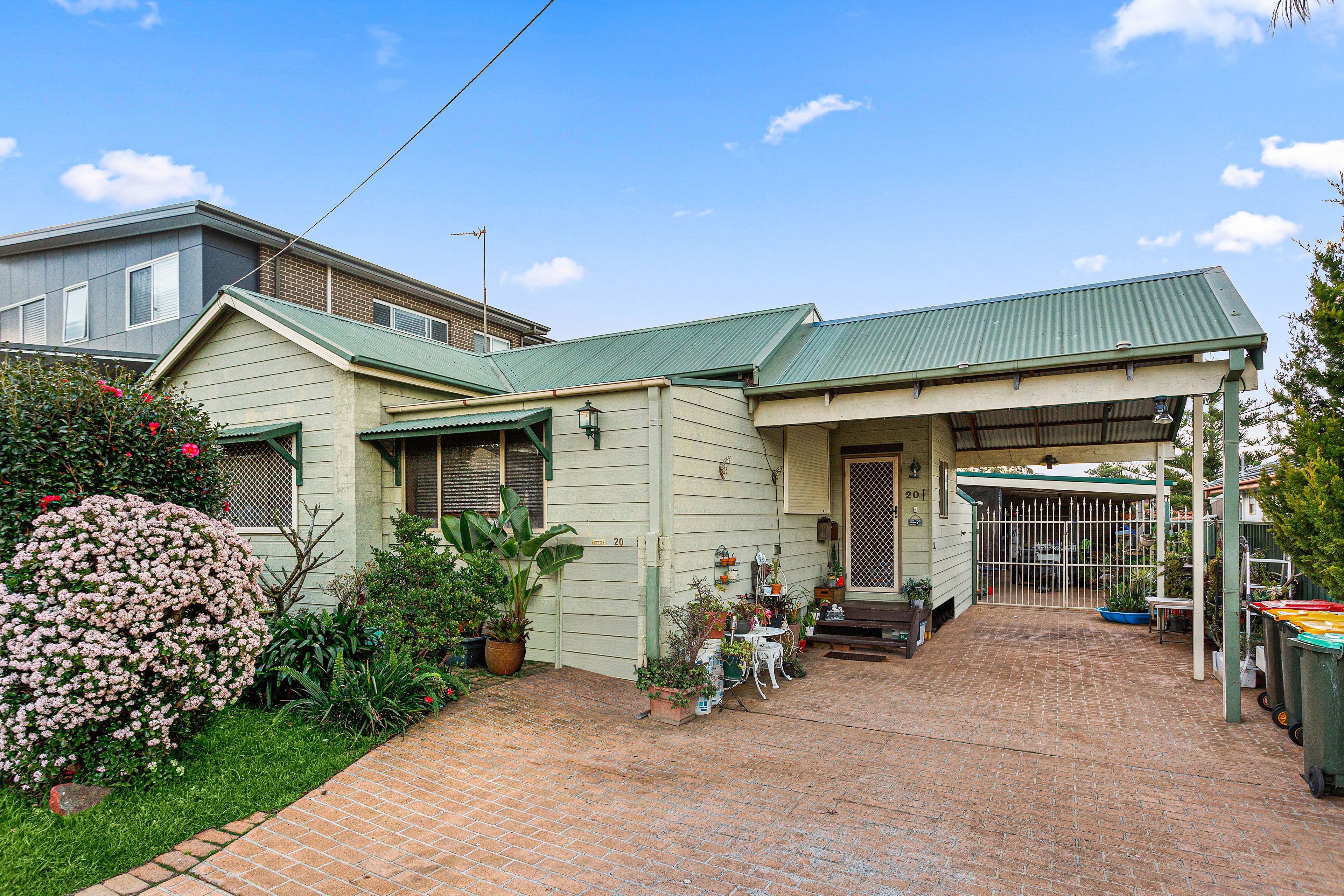 20 Griffiths Street, Oak Flats, NSW 2529 Sold House Ray White