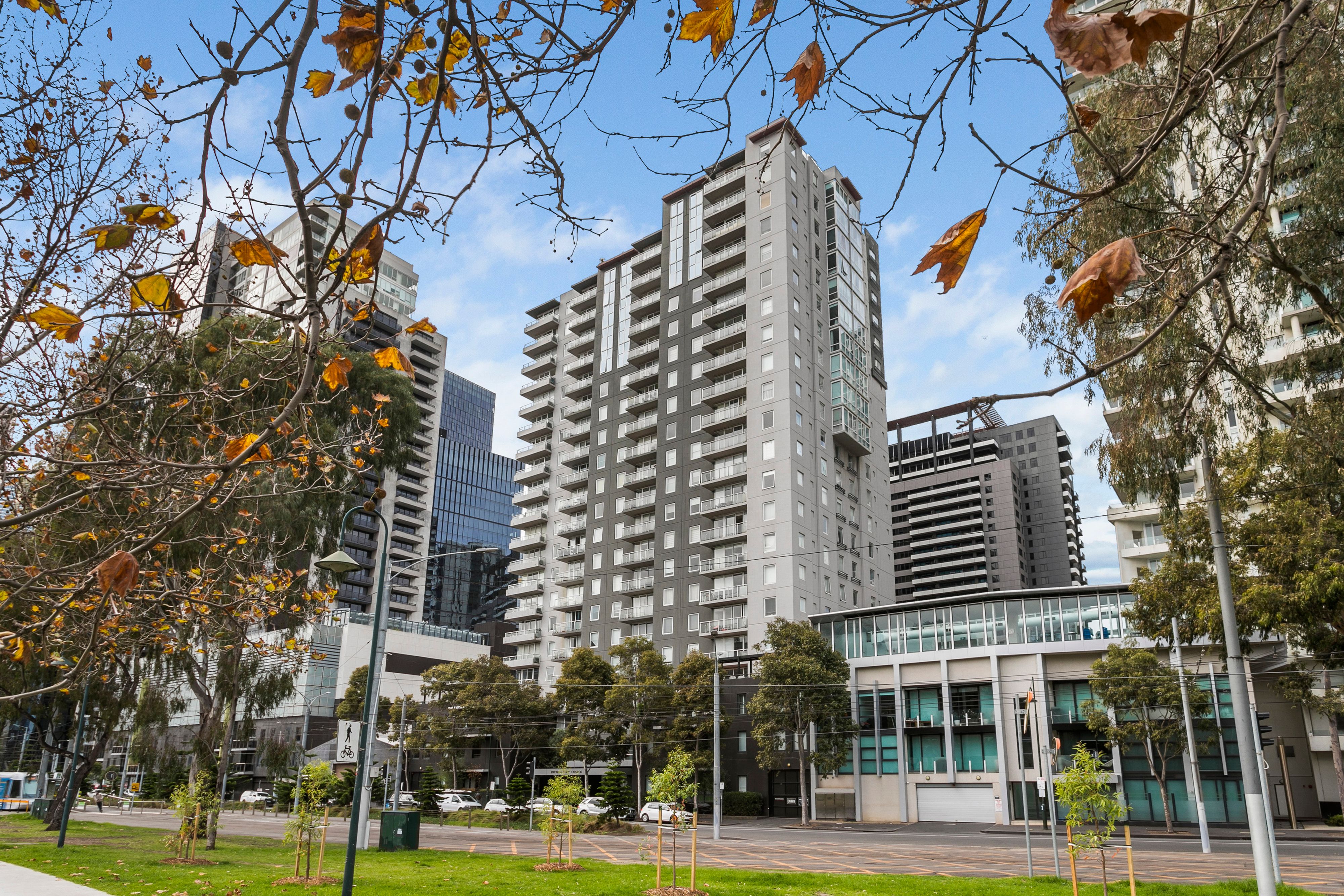 203/79 Whiteman Street, Southbank, VIC 3006 Sold Apartment