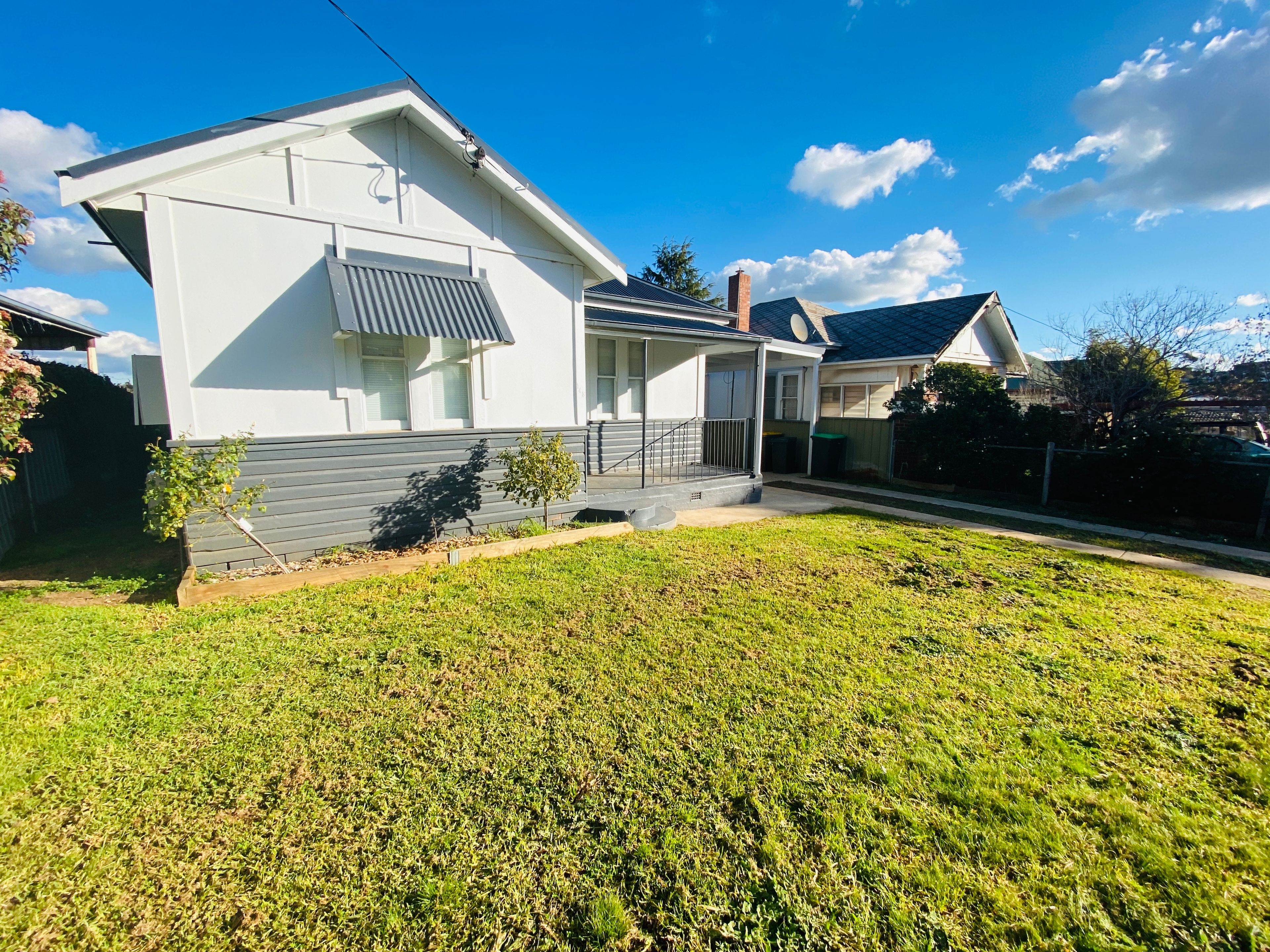 148 William Street, Young, NSW 2594