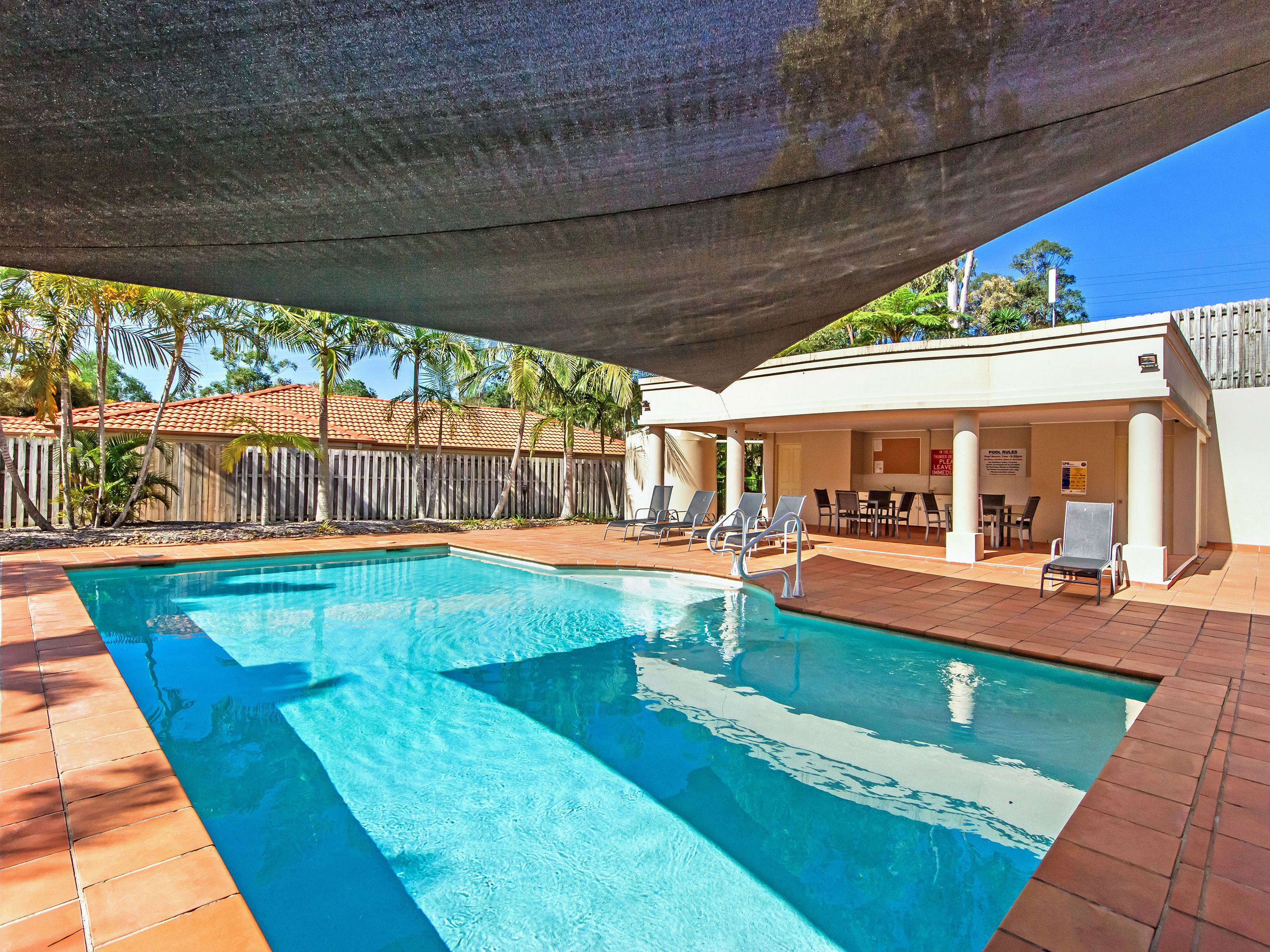 24/1 Studio Drive, Pacific Pines, QLD 4211