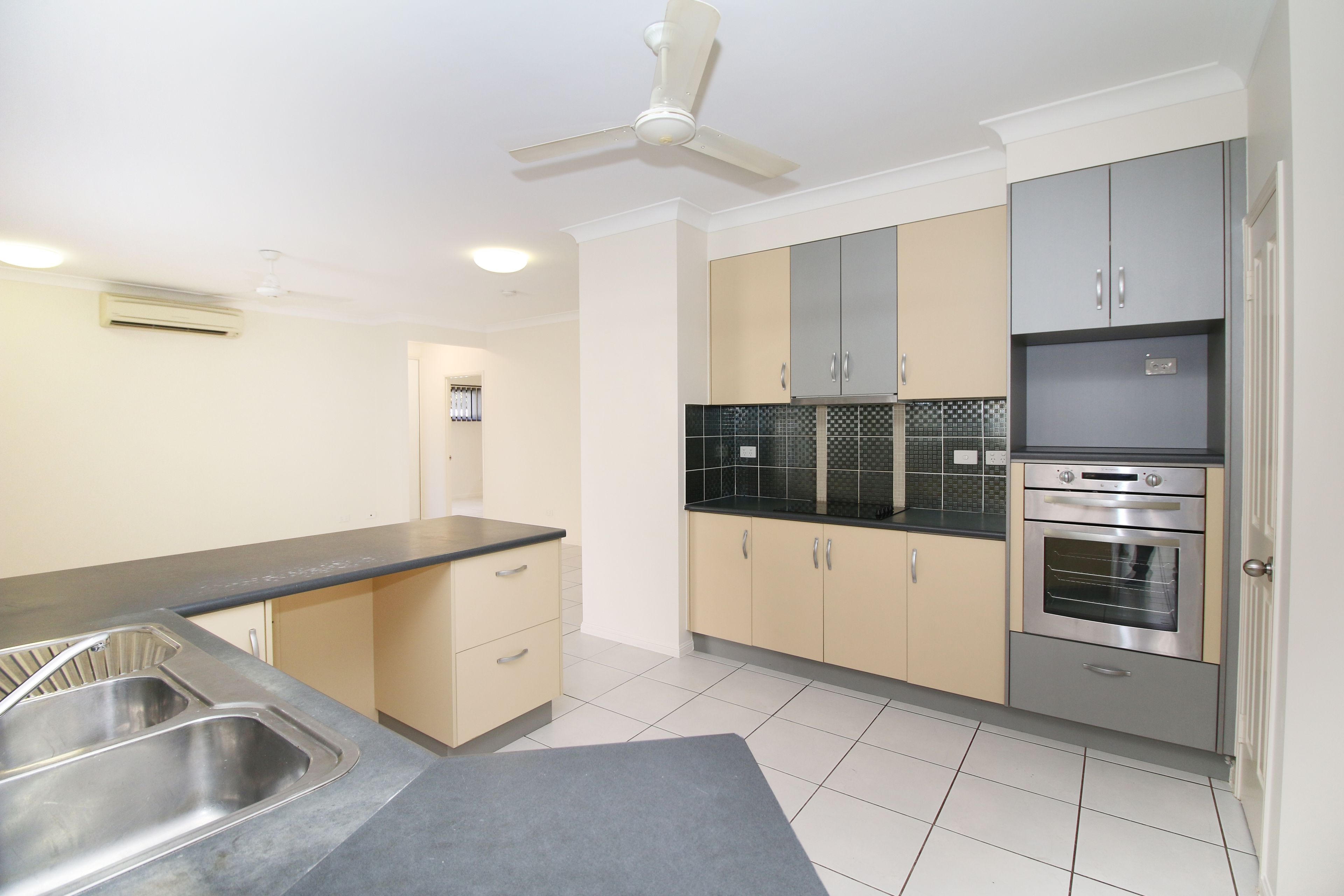 6 Chichester Avenue, Kirwan, QLD 4817