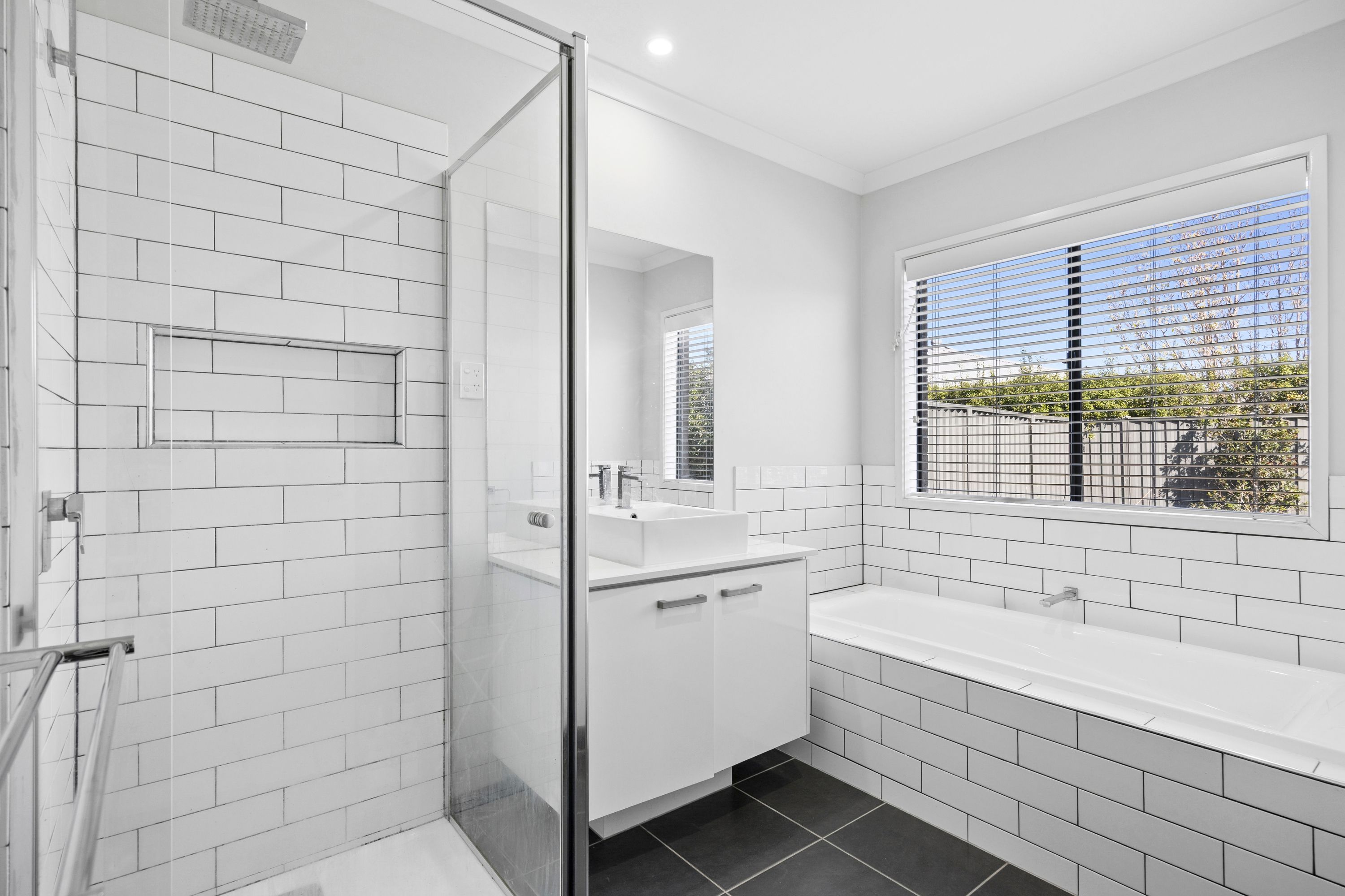16 Wathaurong Drive — photo 11 of 12