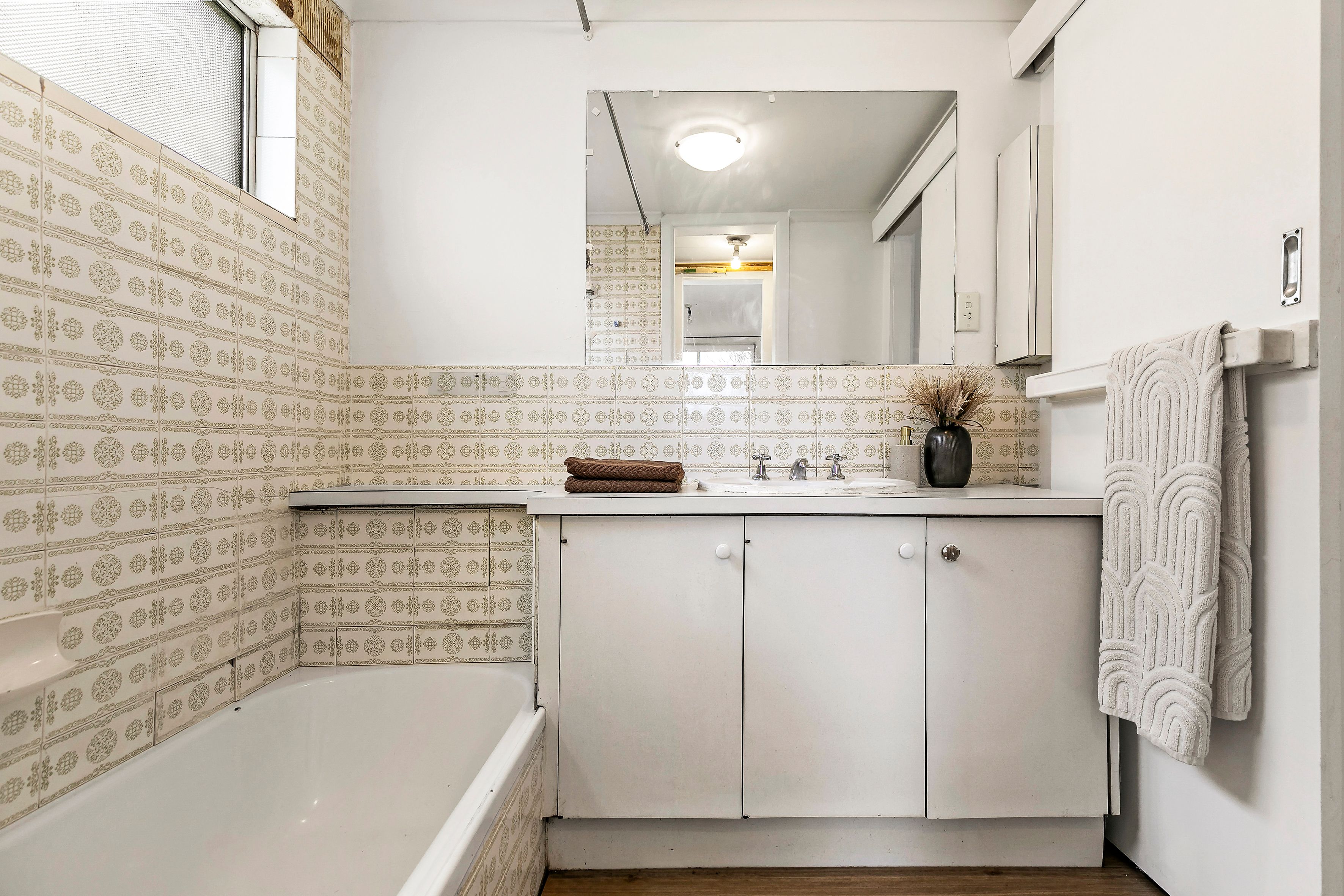 46 Fitzgerald Road — photo 13 of 19