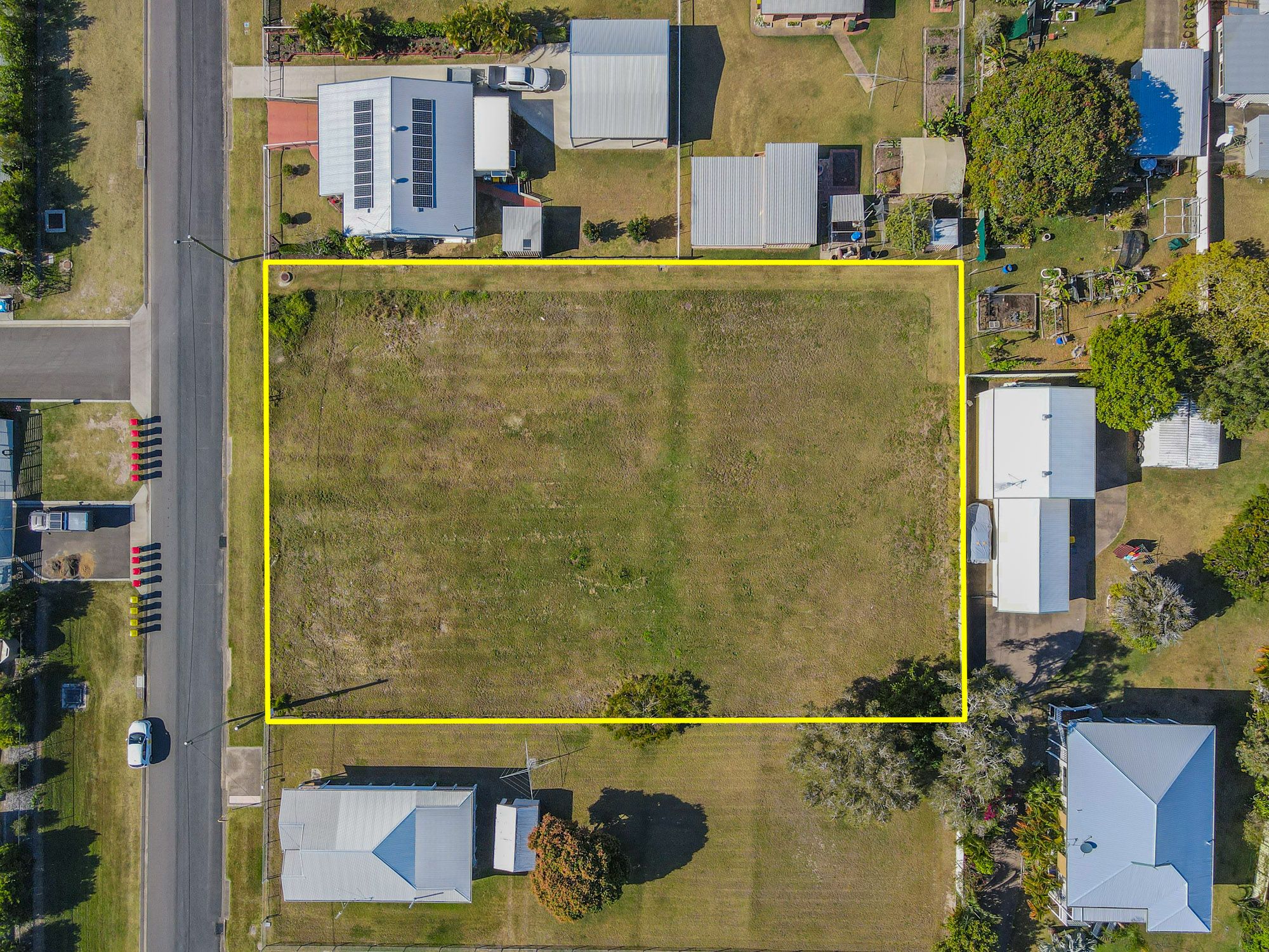 13 Pilot Street, Urangan, QLD 4655