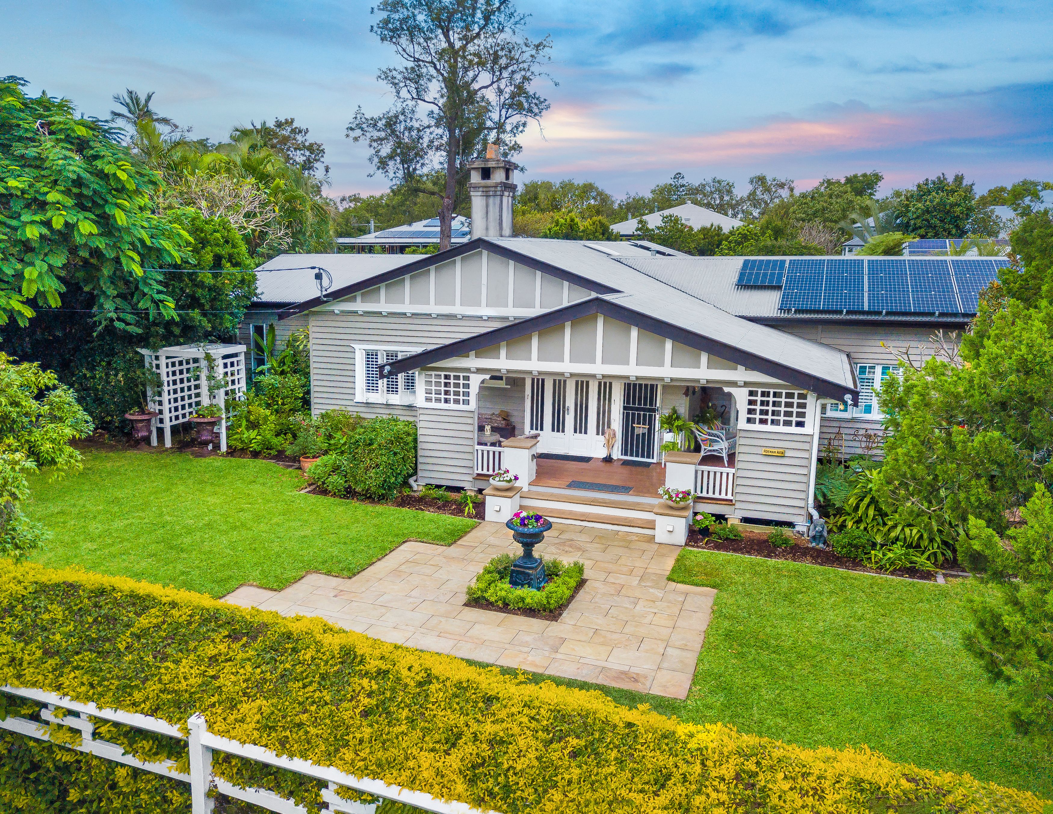 71 Long Street West, Graceville, QLD 4075